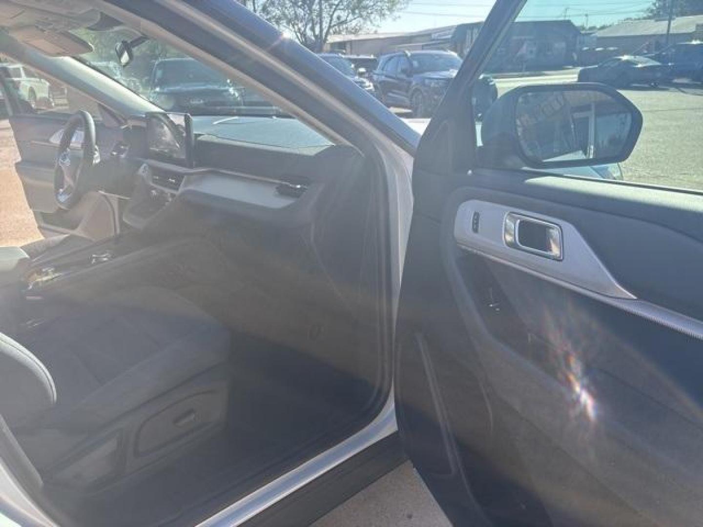 2025 Space White Metallic /Gray Ford Explorer Active (1FMUK7DH0SG) with an 2.3L EcoBoost I-4 engine, Automatic transmission, located at 1105 E Mulberry, Kaufman, TX, 75142, (972) 962-2151, 32.589550, -96.300926 - $2,554 off MSRP!<br><br><br>Space White Metallic 2025 Ford Explorer 4D Sport Utility Active RWD 10-Speed Automatic 2.3L EcoBoost I-4 20/29 City/Highway MPG<br><br>20/29 City/Highway MPG Price includes: $1500 - Bonus Customer Cash. Exp. 01/05/2026 - Photo#16