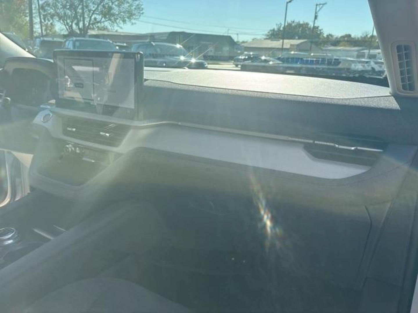 2025 Space White Metallic /Gray Ford Explorer Active (1FMUK7DH0SG) with an 2.3L EcoBoost I-4 engine, Automatic transmission, located at 1105 E Mulberry, Kaufman, TX, 75142, (972) 962-2151, 32.589550, -96.300926 - $2,554 off MSRP!<br><br><br>Space White Metallic 2025 Ford Explorer 4D Sport Utility Active RWD 10-Speed Automatic 2.3L EcoBoost I-4 20/29 City/Highway MPG<br><br>20/29 City/Highway MPG Price includes: $1500 - Bonus Customer Cash. Exp. 01/05/2026 - Photo#18