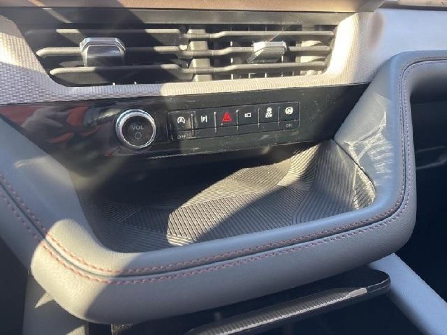 2025 Agate Black Metallic /Gray Ford Explorer Active (1FMUK7DH5SG) with an 2.3L EcoBoost I-4 engine, Automatic transmission, located at 1105 E Mulberry, Kaufman, TX, 75142, (972) 962-2151, 32.589550, -96.300926 - Photo#27