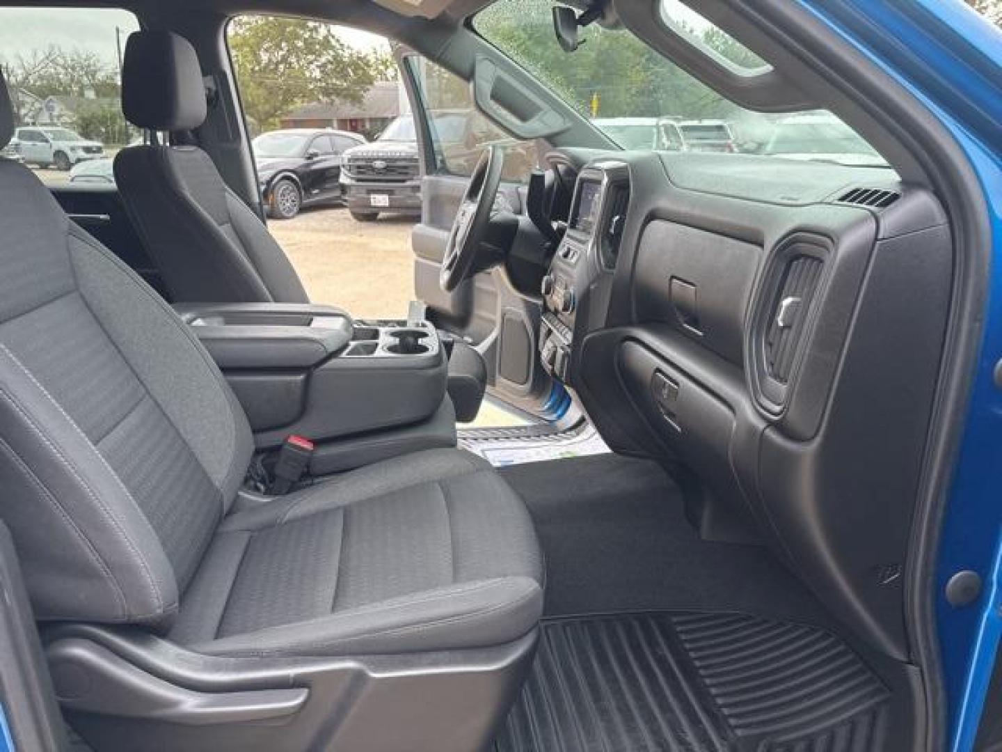 2022 Glacier Blue Metallic /Black Chevrolet Silverado 1500 Custom (1GCPABEK5NZ) with an 2.7L Turbo engine, Automatic transmission, located at 1105 E Mulberry, Kaufman, TX, 75142, (972) 962-2151, 32.589550, -96.300926 - Glacier Blue Metallic 2022 Chevrolet Silverado 1500 4D Crew Cab Custom RWD 8-Speed Automatic 2.7L Turbo 8-Speed Automatic, Black Cloth. Priced below KBB Fair Purchase Price!<br><br><br>Odometer is 21114 miles below market average!<br><br><br>Please call Paul Murrey Ford Inc. In Kaufman Texas A Famil - Photo#14
