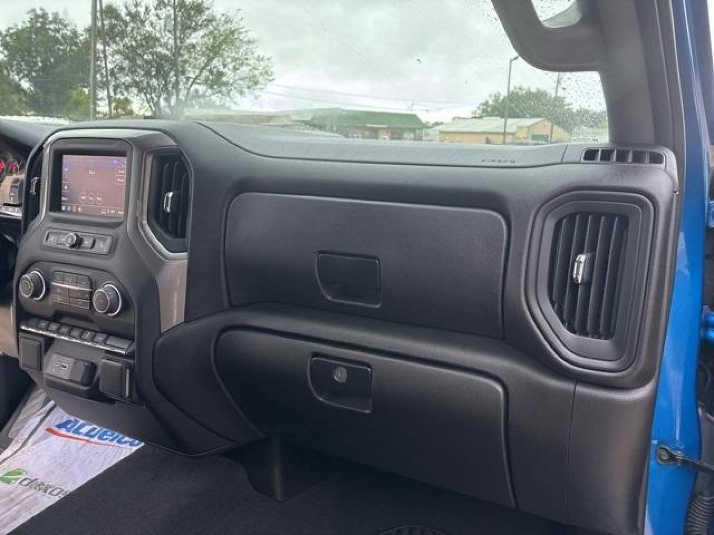 2022 Glacier Blue Metallic /Black Chevrolet Silverado 1500 Custom (1GCPABEK5NZ) with an 2.7L Turbo engine, Automatic transmission, located at 1105 E Mulberry, Kaufman, TX, 75142, (972) 962-2151, 32.589550, -96.300926 - Glacier Blue Metallic 2022 Chevrolet Silverado 1500 4D Crew Cab Custom RWD 8-Speed Automatic 2.7L Turbo 8-Speed Automatic, Black Cloth. Priced below KBB Fair Purchase Price!<br><br><br>Odometer is 21114 miles below market average!<br><br><br>Please call Paul Murrey Ford Inc. In Kaufman Texas A Famil - Photo#15