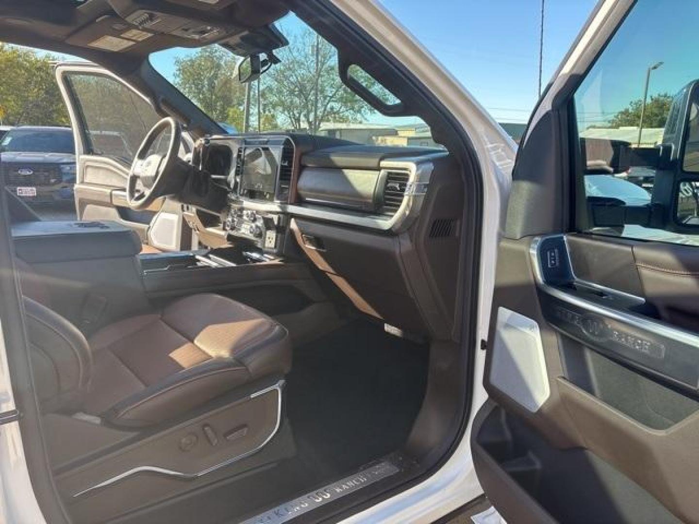2026 Star White Metallic Tri-Coat /Java Ford F-250SD King Ranch (1FT8W2BM5TE) with an 6.7L High Output Power Stroke V8 Diesel engine, Automatic transmission, located at 1105 E Mulberry, Kaufman, TX, 75142, (972) 962-2151, 32.589550, -96.300926 - Star White Metallic Tri-Coat 2026 Ford F-250SD 4D Crew Cab 4WD 10-Speed Automatic 6.7L High Output Power Stroke V8 Diesel 4WD. - Photo#16