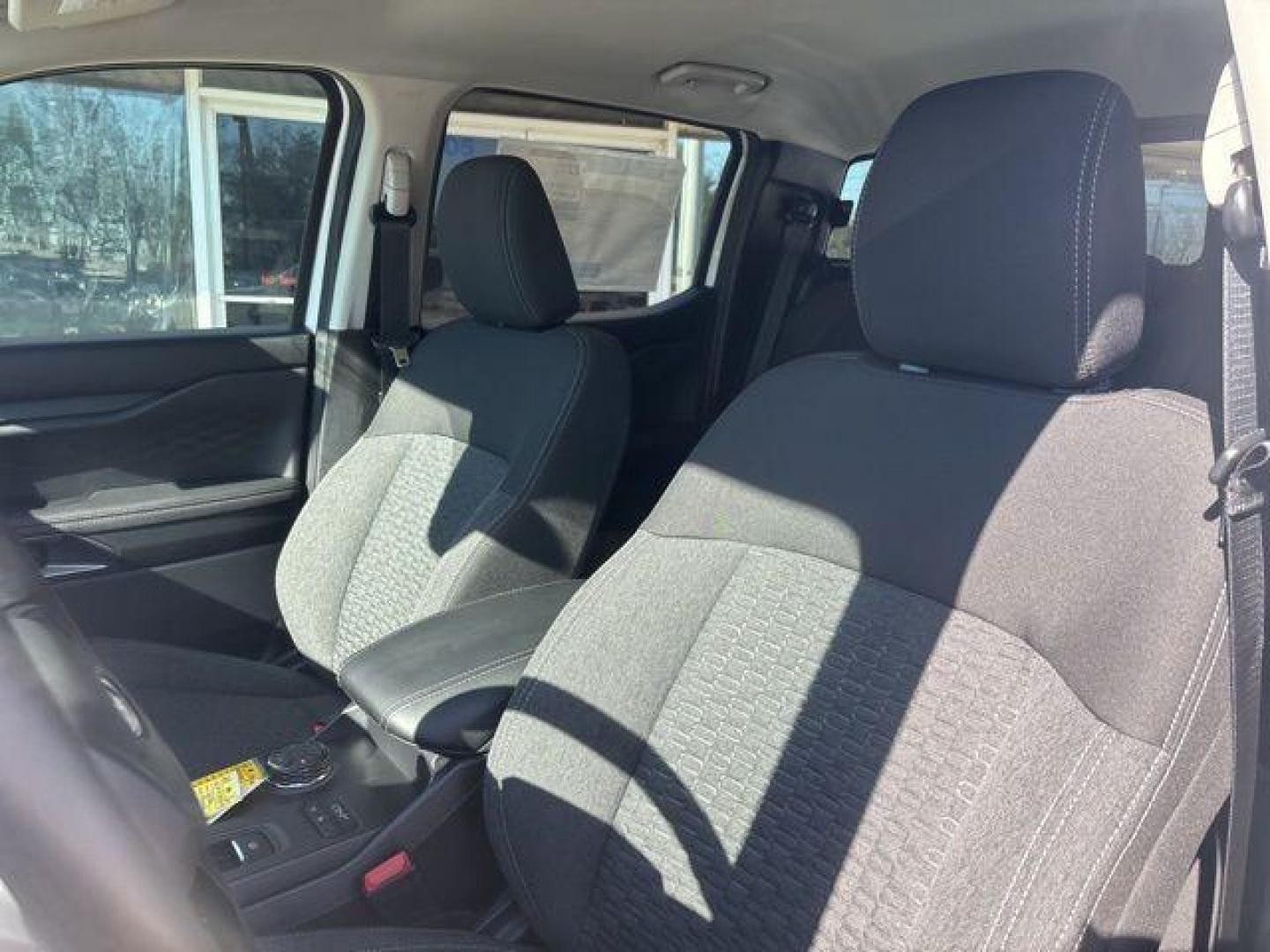 2025 Oxford White /Ebony Ford Ranger XLT (1FTER4HH3SL) with an EcoBoost 2.3L I4 GTDi DOHC Turbocharged VCT engine, Automatic transmission, located at 1105 E Mulberry, Kaufman, TX, 75142, (972) 962-2151, 32.589550, -96.300926 - $4,611 off MSRP!<br><br>4WD.<br>Oxford White 2025 Ford Ranger 4D Crew Cab XLT 4WD 10-Speed Automatic EcoBoost 2.3L I4 GTDi DOHC Turbocharged VCT 20/24 City/Highway MPG Price includes: $1000 - Truck Month Bonus Customer Cash. Exp. 03/31/2026 $2000 - Bonus Customer Cash. Exp. 03/31/2026 - Photo#11