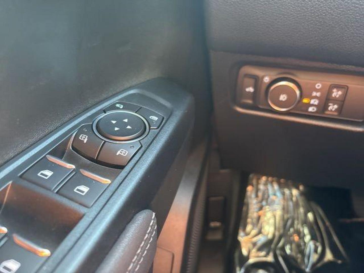 2025 Oxford White /Ebony Ford Ranger XLT (1FTER4HH3SL) with an EcoBoost 2.3L I4 GTDi DOHC Turbocharged VCT engine, Automatic transmission, located at 1105 E Mulberry, Kaufman, TX, 75142, (972) 962-2151, 32.589550, -96.300926 - $4,611 off MSRP!<br><br>4WD.<br>Oxford White 2025 Ford Ranger 4D Crew Cab XLT 4WD 10-Speed Automatic EcoBoost 2.3L I4 GTDi DOHC Turbocharged VCT 20/24 City/Highway MPG Price includes: $1000 - Truck Month Bonus Customer Cash. Exp. 03/31/2026 $2000 - Bonus Customer Cash. Exp. 03/31/2026 - Photo#19