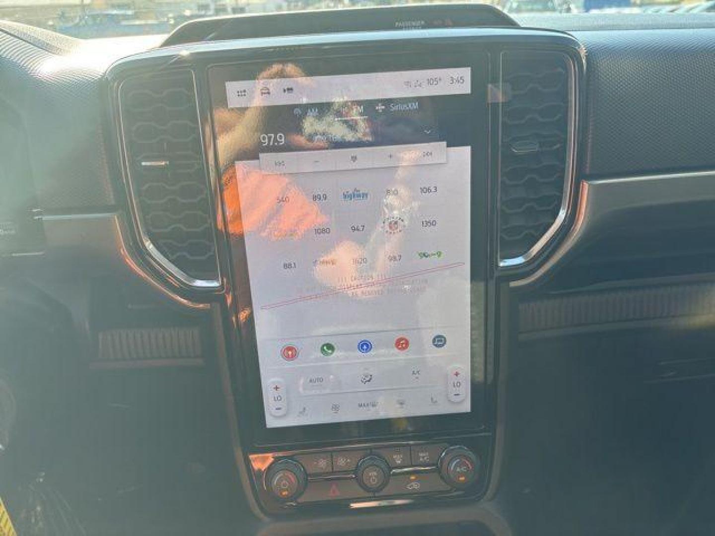 2025 Oxford White /Ebony Ford Ranger XLT (1FTER4HH3SL) with an EcoBoost 2.3L I4 GTDi DOHC Turbocharged VCT engine, Automatic transmission, located at 1105 E Mulberry, Kaufman, TX, 75142, (972) 962-2151, 32.589550, -96.300926 - $4,611 off MSRP!<br><br>4WD.<br>Oxford White 2025 Ford Ranger 4D Crew Cab XLT 4WD 10-Speed Automatic EcoBoost 2.3L I4 GTDi DOHC Turbocharged VCT 20/24 City/Highway MPG Price includes: $1000 - Truck Month Bonus Customer Cash. Exp. 03/31/2026 $2000 - Bonus Customer Cash. Exp. 03/31/2026 - Photo#20