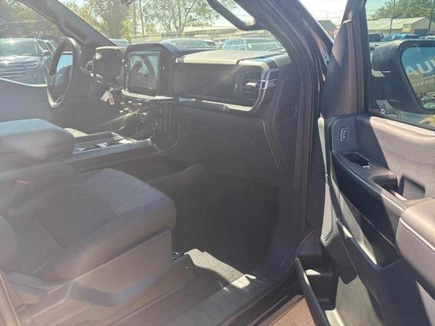 2025 Agate Black Metallic /Black Ford F-150 STX (1FTEW2KP4SK) with an 2.7L V6 EcoBoost engine, Automatic transmission, located at 1105 E Mulberry, Kaufman, TX, 75142, (972) 962-2151, 32.589550, -96.300926 - Agate Black Metallic 2025 Ford F-150 4D SuperCrew STX RWD 10-Speed Automatic 2.7L V6 EcoBoost<br><br>20/26 City/Highway MPG<br><br><br>Please call Paul Murrey Ford Inc. In Kaufman Texas A Family Dealership Since 1952 Serving the Dallas Fort Worth and East Texas areas for over 70 years. Please call 9 - Photo#13