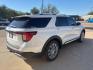 2025 White Metallic /Mojave Dusk/Onyx Ford Explorer Platinum (1FMUK7HH3SG) with an 2.3L EcoBoost I-4 engine, Automatic transmission, located at 1105 E Mulberry, Kaufman, TX, 75142, (972) 962-2151, 32.589550, -96.300926 - $3,600 off MSRP!<br><br><br>Star White Metallic Tri-Coat 2025 Ford Explorer 4D Sport Utility Platinum RWD 10-Speed Automatic 2.3L EcoBoost I-4 20/29 City/Highway MPG<br><br>20/29 City/Highway MPG Price includes: $1500 - Bonus Customer Cash. Exp. 01/05/2026 - Photo#5