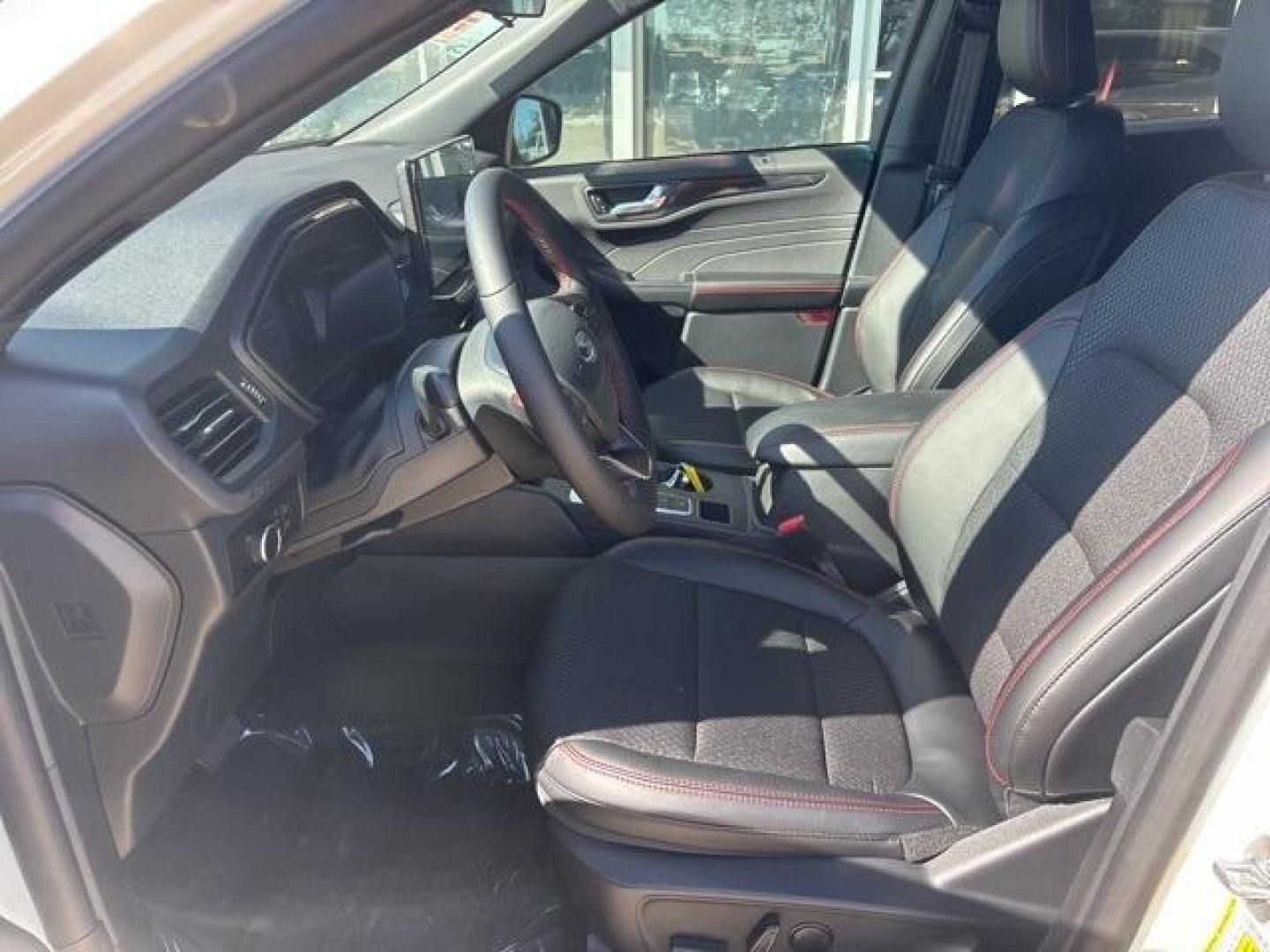 2026 tar White Metallic Tri-Coat /Ebony W/Red Stitch Ford Escape ST-Line (1FMCU0MN1TU) with an 1.5L EcoBoost engine, Automatic transmission, located at 1105 E Mulberry, Kaufman, TX, 75142, (972) 962-2151, 32.589550, -96.300926 - $2,000 off MSRP!<br><br><br>tar White Metallic Tri-Coat 2026 Ford Escape 4D Sport Utility ST-Line FWD 8-Speed Automatic 1.5L EcoBoost 27/34 City/Highway MPG<br><br>27/34 City/Highway MPG Price includes: $2000 - Bonus Customer Cash. Exp. 01/05/2026 - Photo#10