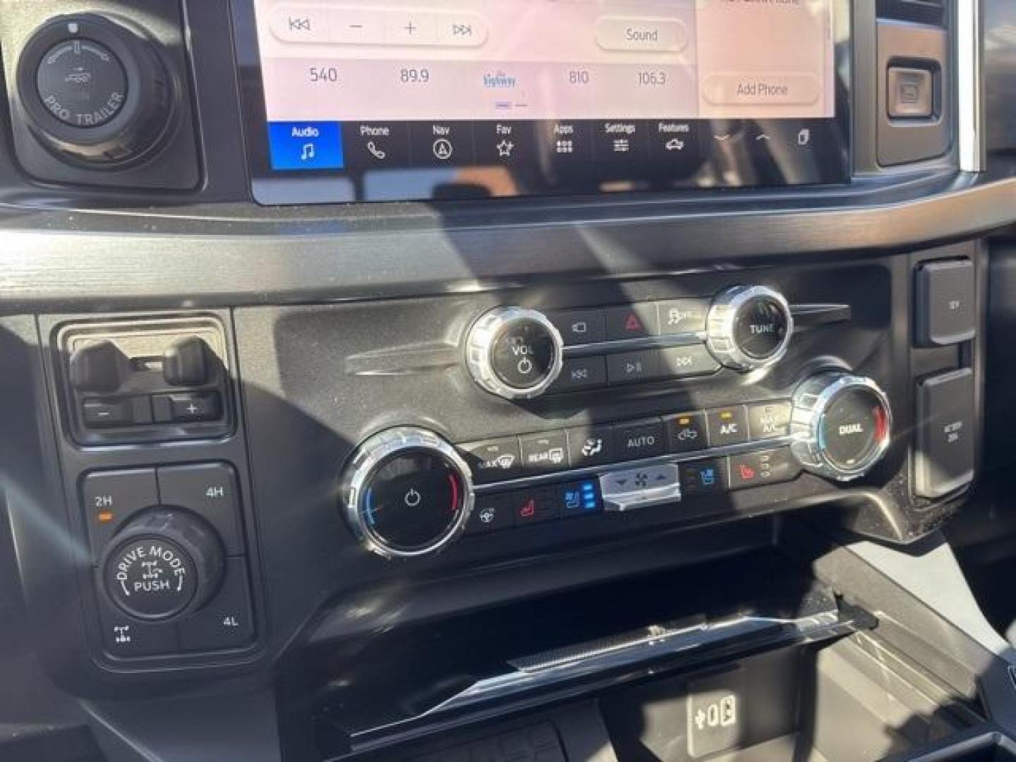 2026 Glacier Gray Metallic Tri-Coat /Black Onyx Ford F-250SD Lariat (1FT8W2BM5TE) with an 6.7L High Output Power Stroke V8 Diesel engine, Automatic transmission, located at 1105 E Mulberry, Kaufman, TX, 75142, (972) 962-2151, 32.589550, -96.300926 - Photo#28