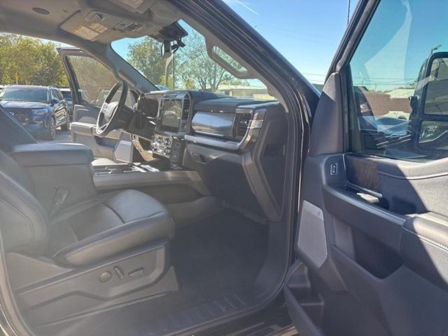 2026 Agate Black Metallic /Black Onyx Ford F-350SD Lariat (1FT8W3DT0TE) with an Power Stroke 6.7L V8 DI 32V OHV Turbodiesel engine, Automatic transmission, located at 1105 E Mulberry, Kaufman, TX, 75142, (972) 962-2151, 32.589550, -96.300926 - Agate Black Metallic 2026 Ford F-350SD 4D Crew Cab Lariat DRW 4WD 10-Speed Automatic Power Stroke 6.7L V8 DI 32V OHV Turbodiesel 4WD. - Photo#15