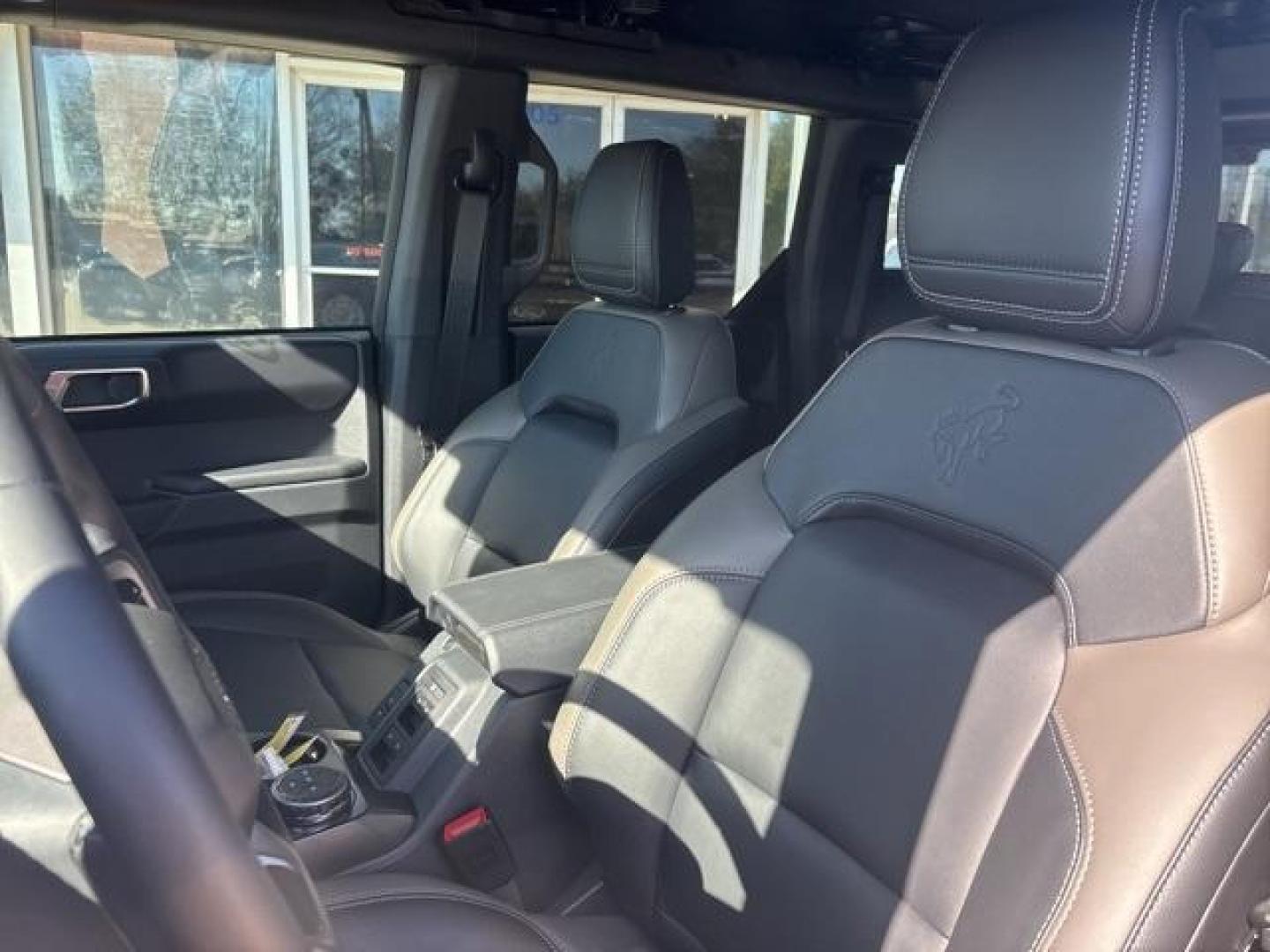 2025 Shadow Black /Black Onyx Interior Ford Bronco Outer Banks (1FMEE8BP0SL) with an 2.7L EcoBoost V6 engine, Automatic transmission, located at 1105 E Mulberry, Kaufman, TX, 75142, (972) 962-2151, 32.589550, -96.300926 - $2,428 off MSRP!<br><br><br>Shadow Black 2025 Ford Bronco 4D Sport Utility Outer Banks 4WD 10-Speed Automatic 2.7L EcoBoost V6 19/21 City/Highway MPG Price includes: $2000 - Retail Bonus Cash. Exp. 01/05/2026 $500 - Retail Bonus Cash. Exp. 12/17/2025 - Photo#10