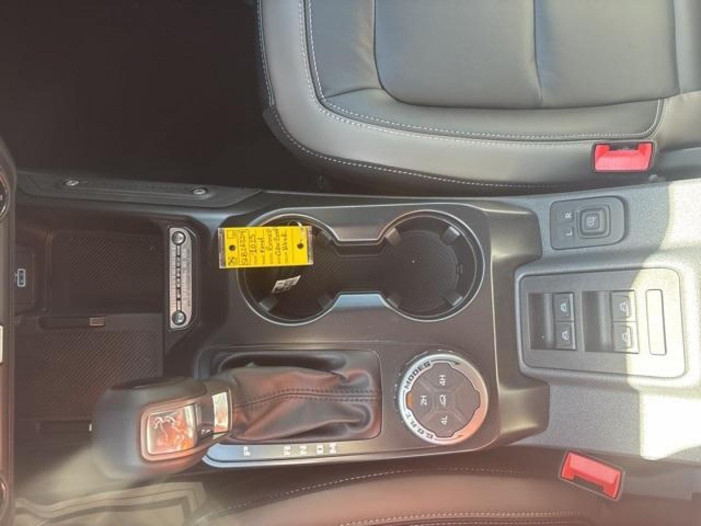 2025 Shadow Black /Black Onyx Interior Ford Bronco Outer Banks (1FMEE8BP0SL) with an 2.7L EcoBoost V6 engine, Automatic transmission, located at 1105 E Mulberry, Kaufman, TX, 75142, (972) 962-2151, 32.589550, -96.300926 - $2,428 off MSRP!<br><br><br>Shadow Black 2025 Ford Bronco 4D Sport Utility Outer Banks 4WD 10-Speed Automatic 2.7L EcoBoost V6 19/21 City/Highway MPG Price includes: $2000 - Retail Bonus Cash. Exp. 01/05/2026 $500 - Retail Bonus Cash. Exp. 12/17/2025 - Photo#24