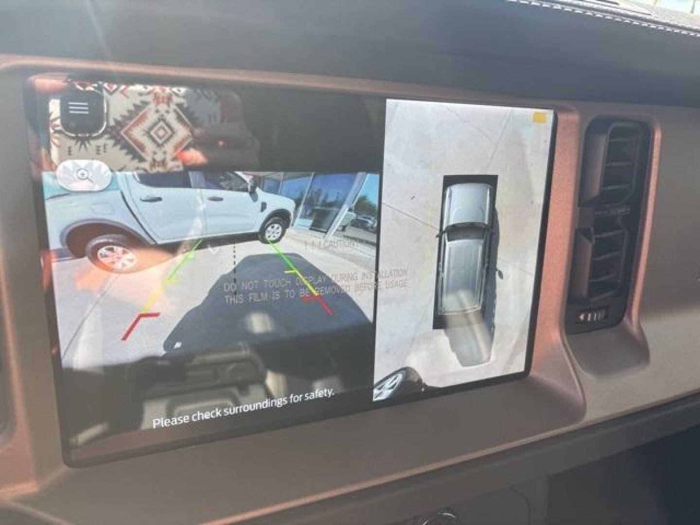 2025 Shadow Black /Black Onyx Interior Ford Bronco Outer Banks (1FMEE8BP0SL) with an 2.7L EcoBoost V6 engine, Automatic transmission, located at 1105 E Mulberry, Kaufman, TX, 75142, (972) 962-2151, 32.589550, -96.300926 - $2,428 off MSRP!<br><br><br>Shadow Black 2025 Ford Bronco 4D Sport Utility Outer Banks 4WD 10-Speed Automatic 2.7L EcoBoost V6 19/21 City/Highway MPG Price includes: $2000 - Retail Bonus Cash. Exp. 01/05/2026 $500 - Retail Bonus Cash. Exp. 12/17/2025 - Photo#26