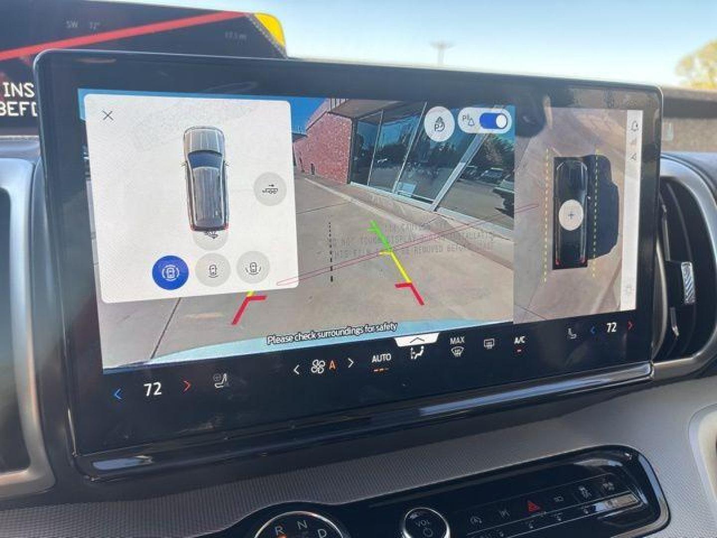 2025 Silver Metallic /Dark Gray Ford Expedition Active (1FMJU1H80SE) with an EcoBoost 3.5L V6 GTDi DOHC 24V Twin Turbocharged engine, Automatic transmission, located at 1105 E Mulberry, Kaufman, TX, 75142, (972) 962-2151, 32.589550, -96.300926 - $2,766 off MSRP!<br><br><br>Space Silver Metallic 2025 Ford Expedition 4D Sport Utility Active RWD 10-Speed Automatic EcoBoost 3.5L V6 GTDi DOHC 24V Twin Turbocharged - Photo#31