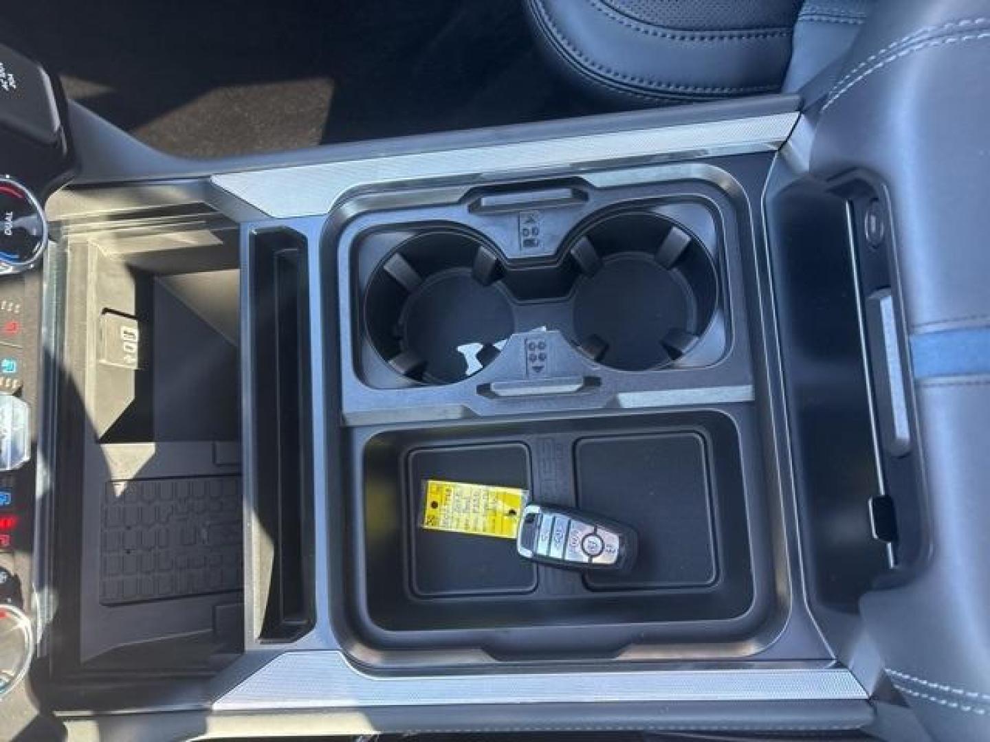 2026 Star White Metallic Tri-Coat /Black Onyx Ford F-250SD (1FT8W2BM5TE) with an 6.7L High Output Power Stroke V8 Diesel engine, Automatic transmission, located at 1105 E Mulberry, Kaufman, TX, 75142, (972) 962-2151, 32.589550, -96.300926 - Star White Metallic Tri-Coat 2026 Ford F-250SD 4D Crew Cab 4WD 10-Speed Automatic 6.7L High Output Power Stroke V8 Diesel 4WD. - Photo#24