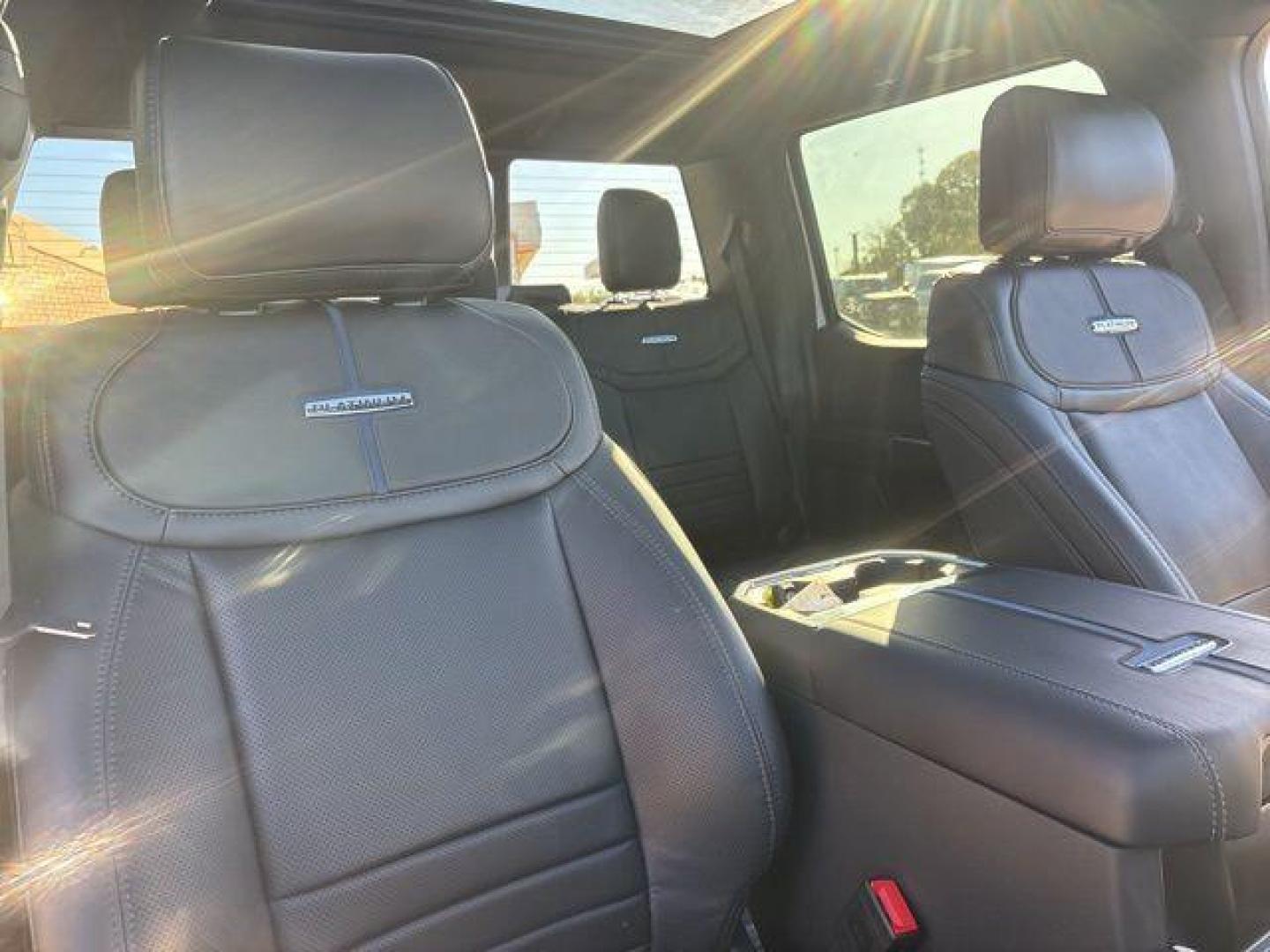 2026 White Metallic /Black Onyx/Platinum Blue Ford F-250SD Platinum (1FT8W2BM5TE) with an 6.7L High Output Power Stroke V8 Diesel engine, Automatic transmission, located at 1105 E Mulberry, Kaufman, TX, 75142, (972) 962-2151, 32.589550, -96.300926 - $5,541 off MSRP!<br><br>4WD, ABS brakes, Alloy wheels, Compass, Electronic Stability Control, Front dual zone A/C, Heated door mirrors, Heated front seats, Heated rear seats, Illuminated entry, Low tire pressure warning, Remote keyless entry, Traction control.<br>Star White Metallic Tri-Coat 2026 Fo - Photo#19