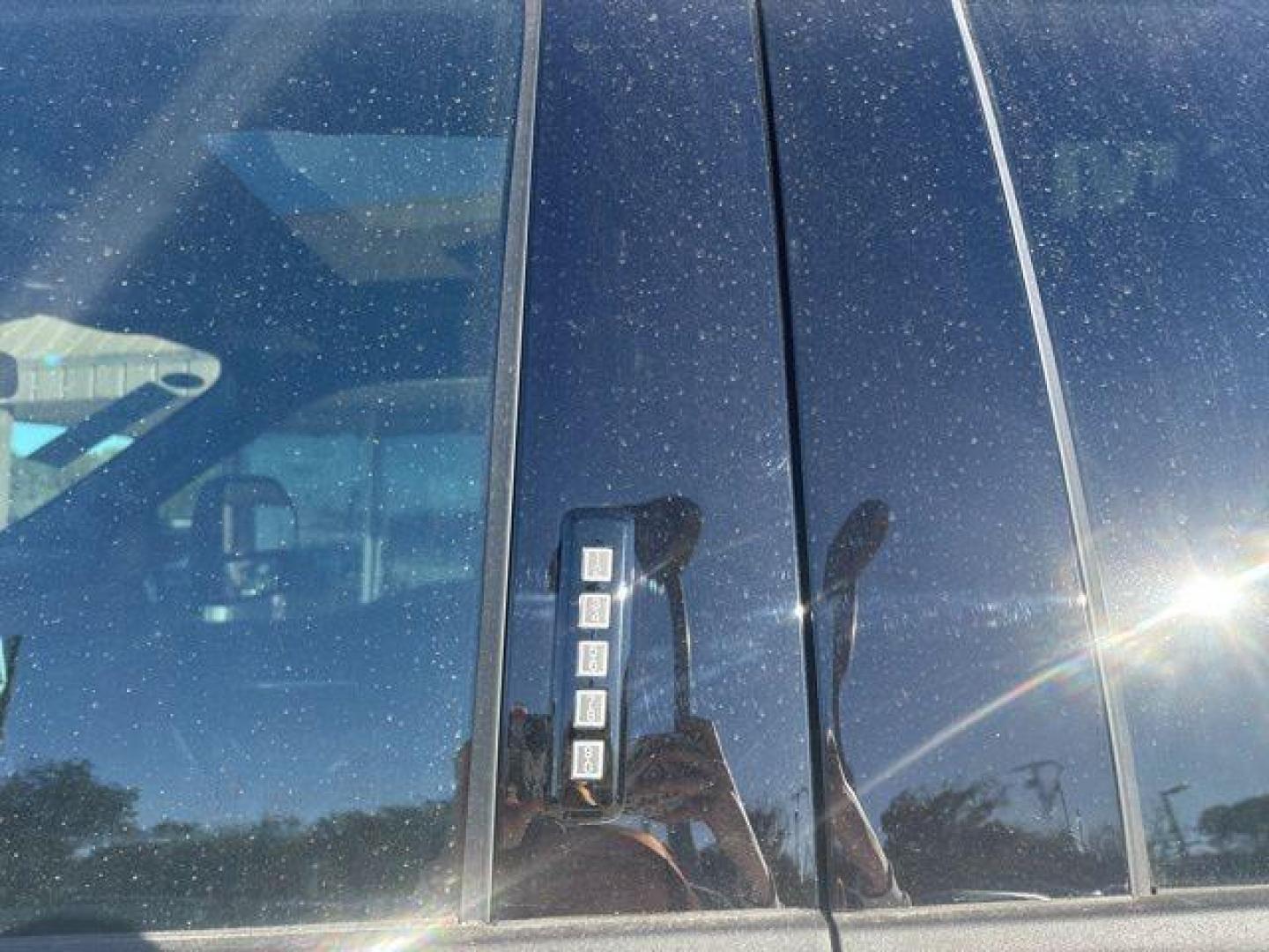 2026 White Metallic /Black Onyx/Platinum Blue Ford F-250SD Platinum (1FT8W2BM5TE) with an 6.7L High Output Power Stroke V8 Diesel engine, Automatic transmission, located at 1105 E Mulberry, Kaufman, TX, 75142, (972) 962-2151, 32.589550, -96.300926 - $5,541 off MSRP!<br><br>4WD, ABS brakes, Alloy wheels, Compass, Electronic Stability Control, Front dual zone A/C, Heated door mirrors, Heated front seats, Heated rear seats, Illuminated entry, Low tire pressure warning, Remote keyless entry, Traction control.<br>Star White Metallic Tri-Coat 2026 Fo - Photo#8