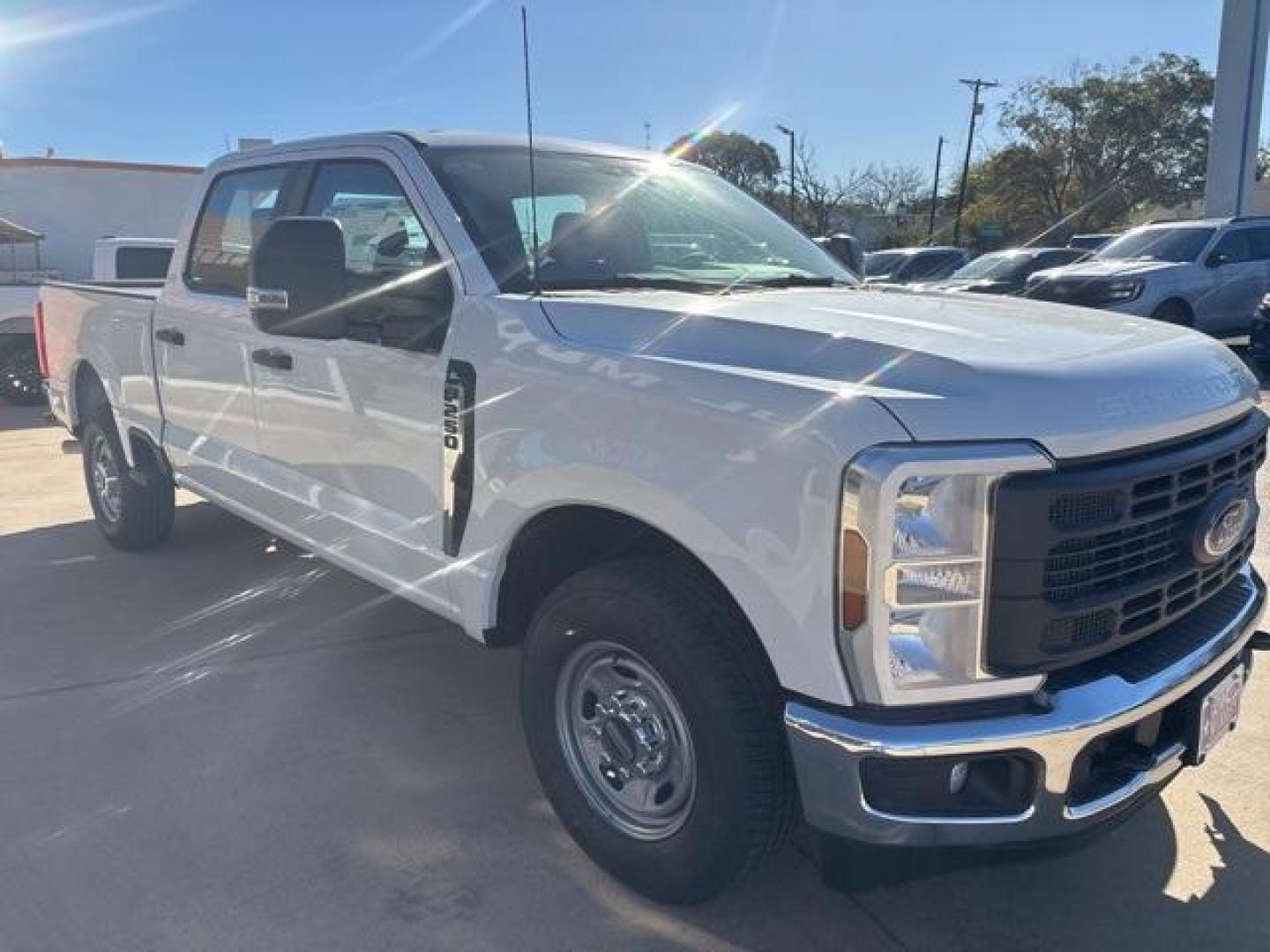 2026 White /Dark Slate Ford F-250SD (1FT7W2AA2TE) with an 6.8L V8 engine, Automatic transmission, located at 1105 E Mulberry, Kaufman, TX, 75142, (972) 962-2151, 32.589550, -96.300926 - Photo#6