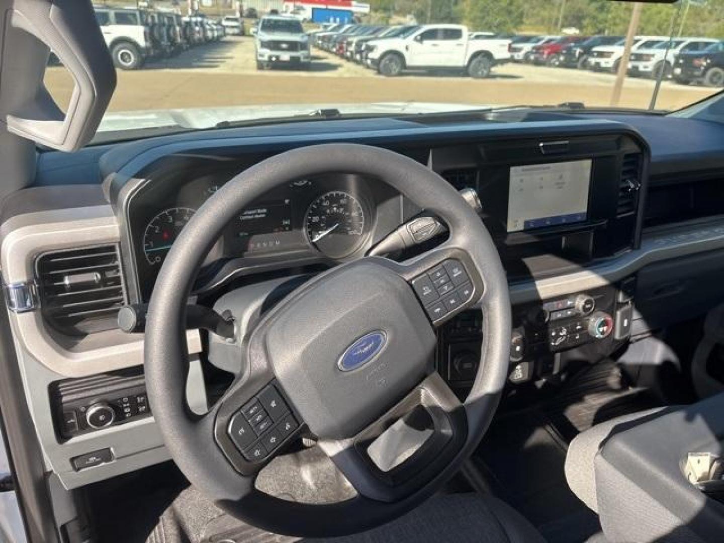 2026 White /Dark Slate Ford F-250SD (1FT7W2AA2TE) with an 6.8L V8 engine, Automatic transmission, located at 1105 E Mulberry, Kaufman, TX, 75142, (972) 962-2151, 32.589550, -96.300926 - Photo#12