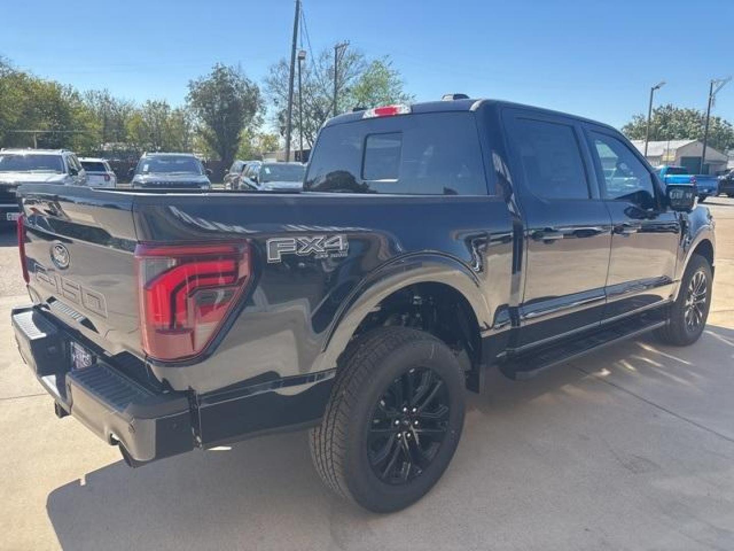 2025 Antimatter Blue Metallic /Black Ford F-150 Lariat (1FTFW5L51SK) with an 5.0L V8 engine, Automatic transmission, located at 1105 E Mulberry, Kaufman, TX, 75142, (972) 962-2151, 32.589550, -96.300926 - $4,519 off MSRP!<br><br>4WD.<br>Antimatter Blue Metallic 2025 Ford F-150 4D SuperCrew Lariat 4WD 10-Speed Automatic 5.0L V8 17/22 City/Highway MPG Price includes: $500 - Retail Bonus Cash. Exp. 01/05/2026 - Photo#5
