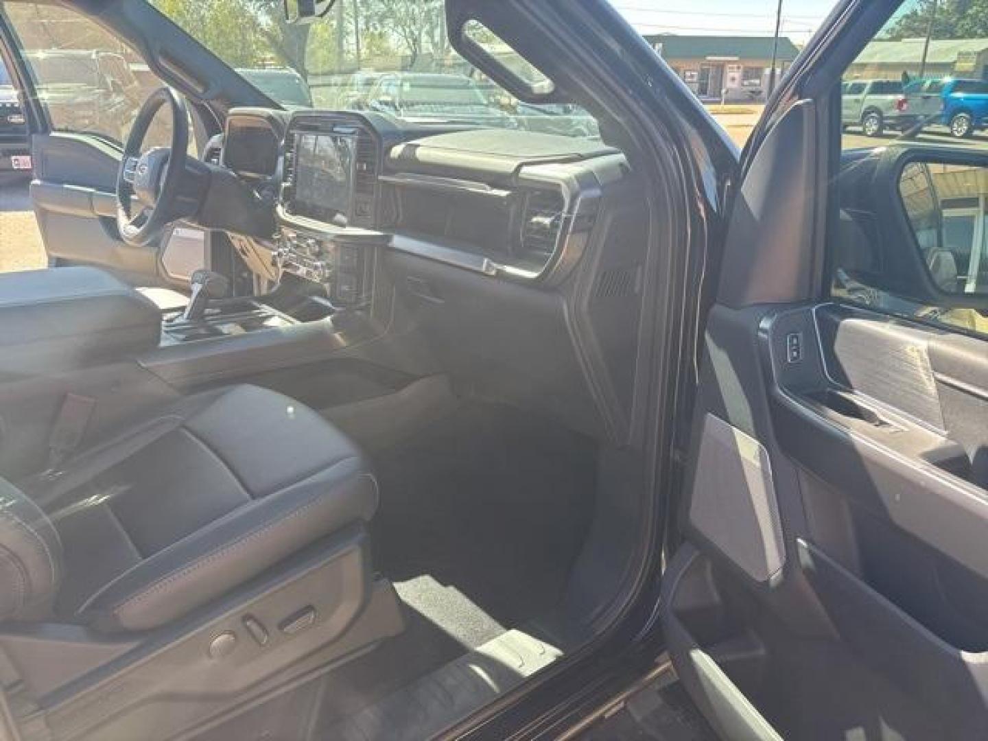 2025 Antimatter Blue Metallic /Black Ford F-150 Lariat (1FTFW5L51SK) with an 5.0L V8 engine, Automatic transmission, located at 1105 E Mulberry, Kaufman, TX, 75142, (972) 962-2151, 32.589550, -96.300926 - $4,519 off MSRP!<br><br>4WD.<br>Antimatter Blue Metallic 2025 Ford F-150 4D SuperCrew Lariat 4WD 10-Speed Automatic 5.0L V8 17/22 City/Highway MPG Price includes: $500 - Retail Bonus Cash. Exp. 01/05/2026 - Photo#15