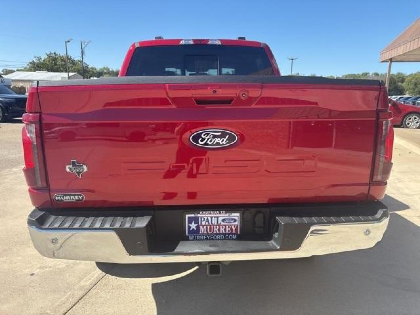 2025 Rapid Red Metallic Tinted Clearcoat /Dark Slate Ford F-150 XLT (1FTFW3L59SK) with an 5.0L V8 engine, Automatic transmission, located at 1105 E Mulberry, Kaufman, TX, 75142, (972) 962-2151, 32.589550, -96.300926 - $5,746 off MSRP!<br><br>4WD.<br>Red Metallic 2025 Ford F-150 4D SuperCrew XLT 4WD 10-Speed Automatic 5.0L V8 17/22 City/Highway MPG - Photo#4
