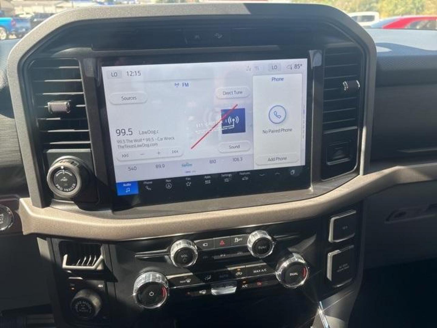 2025 Rapid Red Metallic Tinted Clearcoat /Dark Slate Ford F-150 XLT (1FTFW3L59SK) with an 5.0L V8 engine, Automatic transmission, located at 1105 E Mulberry, Kaufman, TX, 75142, (972) 962-2151, 32.589550, -96.300926 - $5,746 off MSRP!<br><br>4WD.<br>Red Metallic 2025 Ford F-150 4D SuperCrew XLT 4WD 10-Speed Automatic 5.0L V8 17/22 City/Highway MPG - Photo#22