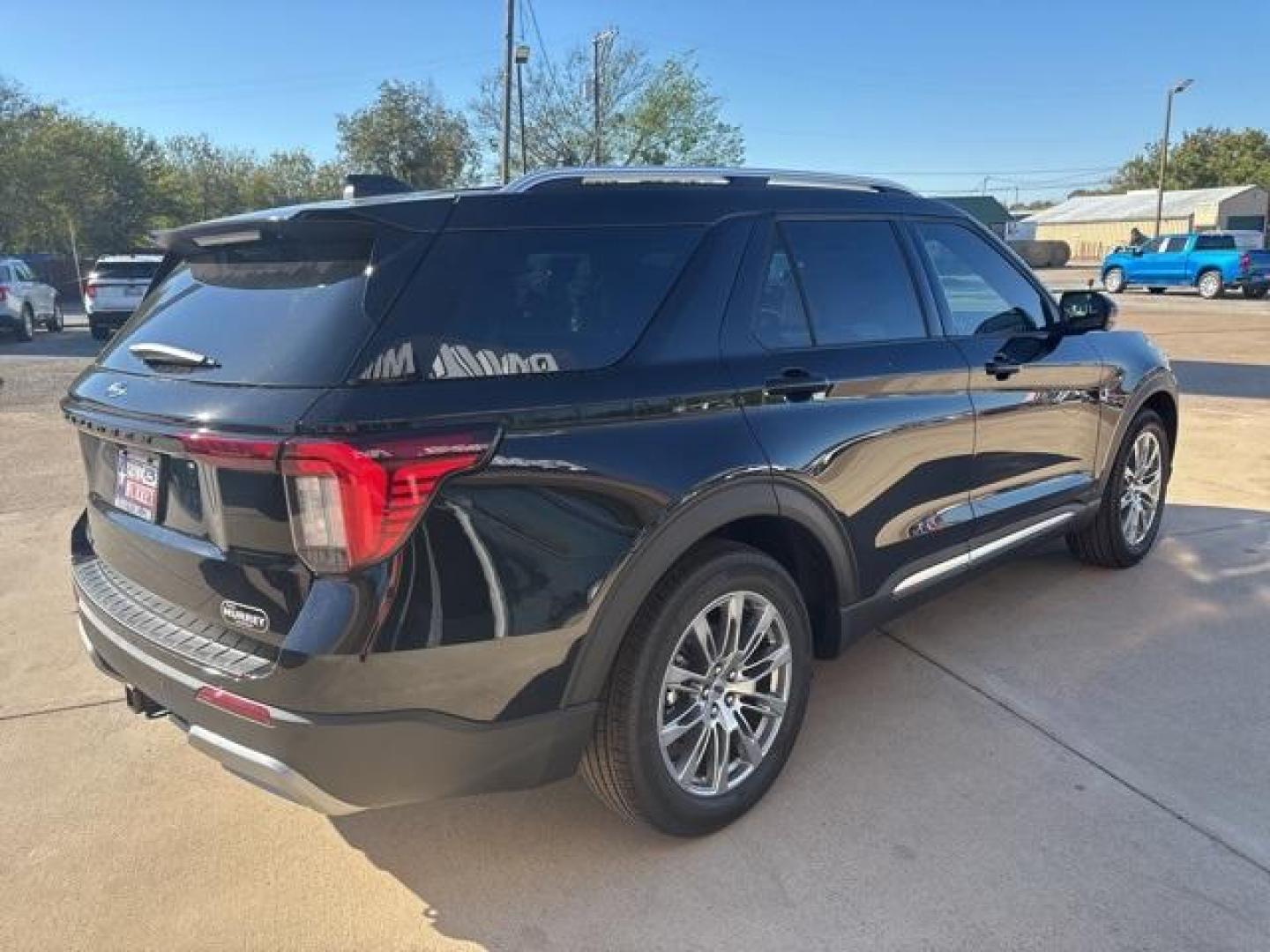 2025 Agate Black Metallic /Mojave Dusk Interior Ford Explorer Platinum (1FMUK7HH1SG) with an 2.3L EcoBoost I-4 engine, Automatic transmission, located at 1105 E Mulberry, Kaufman, TX, 75142, (972) 962-2151, 32.589550, -96.300926 - $3,552 off MSRP!<br><br><br>Agate Black Metallic 2025 Ford Explorer 4D Sport Utility Platinum RWD 10-Speed Automatic 2.3L EcoBoost I-4 20/29 City/Highway MPG<br><br>20/29 City/Highway MPG Price includes: $1500 - Bonus Customer Cash. Exp. 01/05/2026 - Photo#6