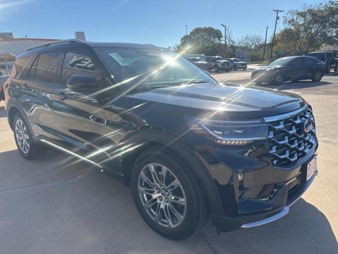 2025 Agate Black Metallic /Mojave Dusk Interior Ford Explorer Platinum (1FMUK7HH1SG) with an 2.3L EcoBoost I-4 engine, Automatic transmission, located at 1105 E Mulberry, Kaufman, TX, 75142, (972) 962-2151, 32.589550, -96.300926 - $3,552 off MSRP!<br><br><br>Agate Black Metallic 2025 Ford Explorer 4D Sport Utility Platinum RWD 10-Speed Automatic 2.3L EcoBoost I-4 20/29 City/Highway MPG<br><br>20/29 City/Highway MPG Price includes: $1500 - Bonus Customer Cash. Exp. 01/05/2026 - Photo#7