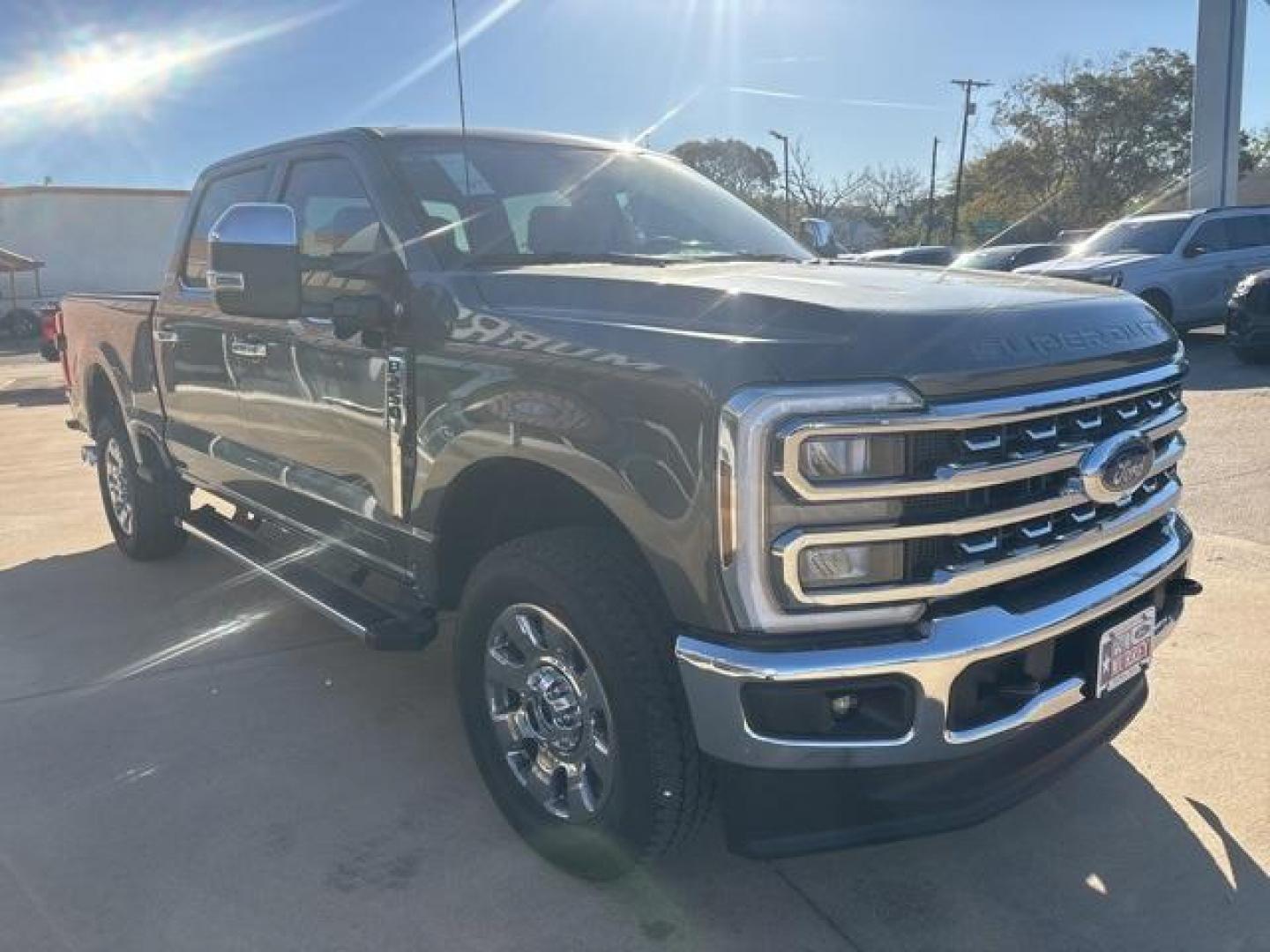 2026 Carbonized Gray Metallic /Black Onyx Ford F-250SD Lariat (1FT8W2BT2TE) with an Power Stroke 6.7L V8 DI 32V OHV Turbodiesel engine, Automatic transmission, located at 1105 E Mulberry, Kaufman, TX, 75142, (972) 962-2151, 32.589550, -96.300926 - Carbonized Gray Metallic 2026 Ford F-250SD 4D Crew Cab Lariat 4WD 10-Speed Automatic Power Stroke 6.7L V8 DI 32V OHV Turbodiesel 4WD. - Photo#6