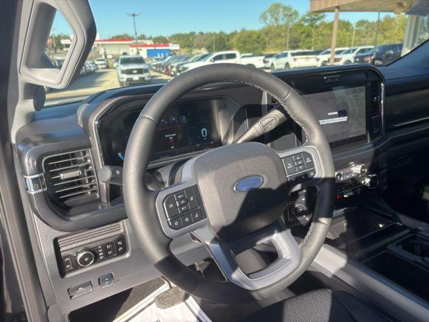 2026 Gray Metallic /Black Onyx Ford F-250SD Lariat (1FT8W2BT2TE) with an Power Stroke 6.7L V8 DI 32V OHV Turbodiesel engine, Automatic transmission, located at 1105 E Mulberry, Kaufman, TX, 75142, (972) 962-2151, 32.589550, -96.300926 - $4,263 off MSRP!<br><br>4WD.<br>Carbonized Gray Metallic 2026 Ford F-250SD 4D Crew Cab Lariat 4WD 10-Speed Automatic Power Stroke 6.7L V8 DI 32V OHV Turbodiesel - Photo#13