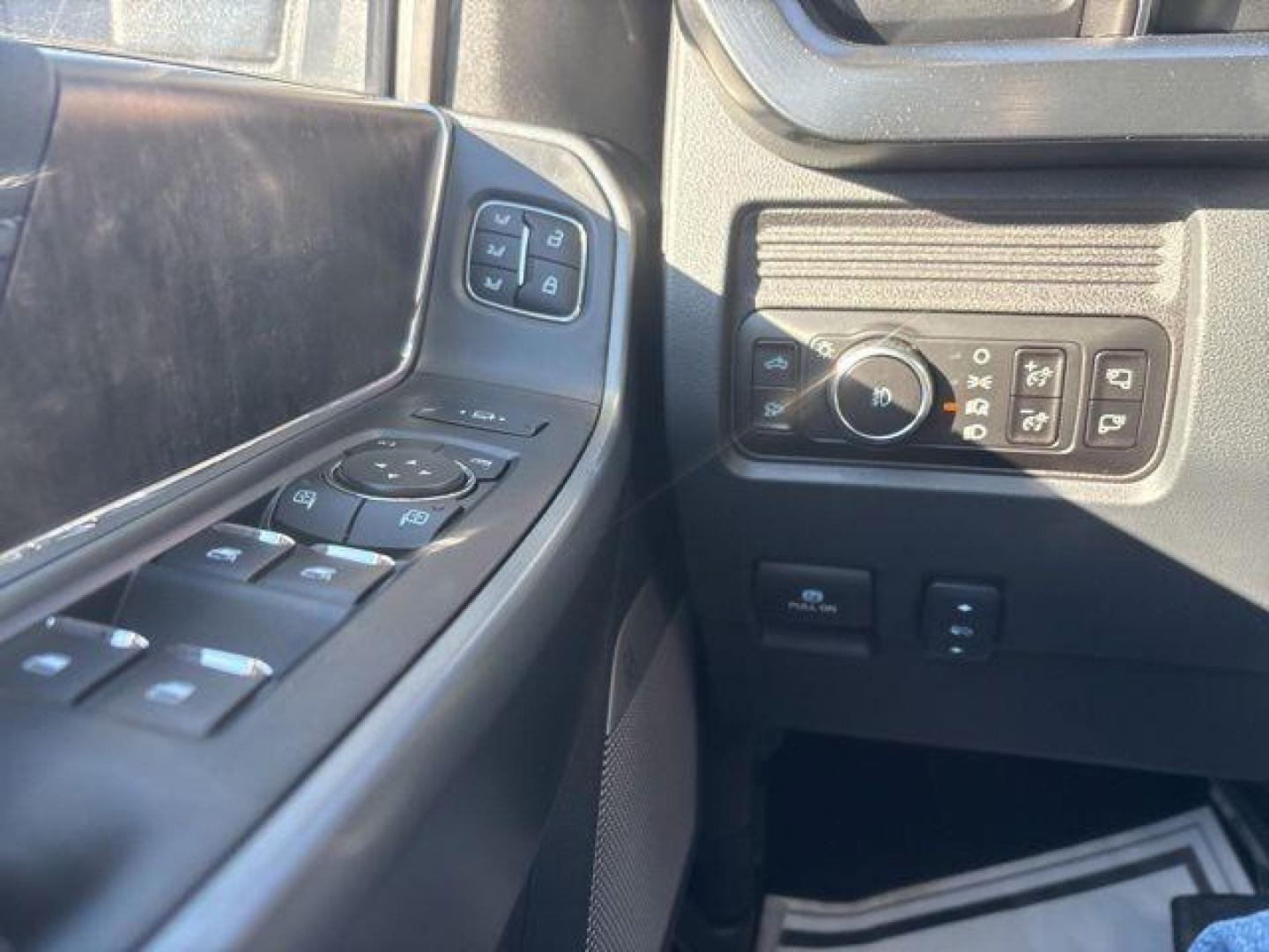 2026 Gray Metallic /Black Onyx Ford F-250SD Lariat (1FT8W2BT2TE) with an Power Stroke 6.7L V8 DI 32V OHV Turbodiesel engine, Automatic transmission, located at 1105 E Mulberry, Kaufman, TX, 75142, (972) 962-2151, 32.589550, -96.300926 - $4,263 off MSRP!<br><br>4WD.<br>Carbonized Gray Metallic 2026 Ford F-250SD 4D Crew Cab Lariat 4WD 10-Speed Automatic Power Stroke 6.7L V8 DI 32V OHV Turbodiesel - Photo#24