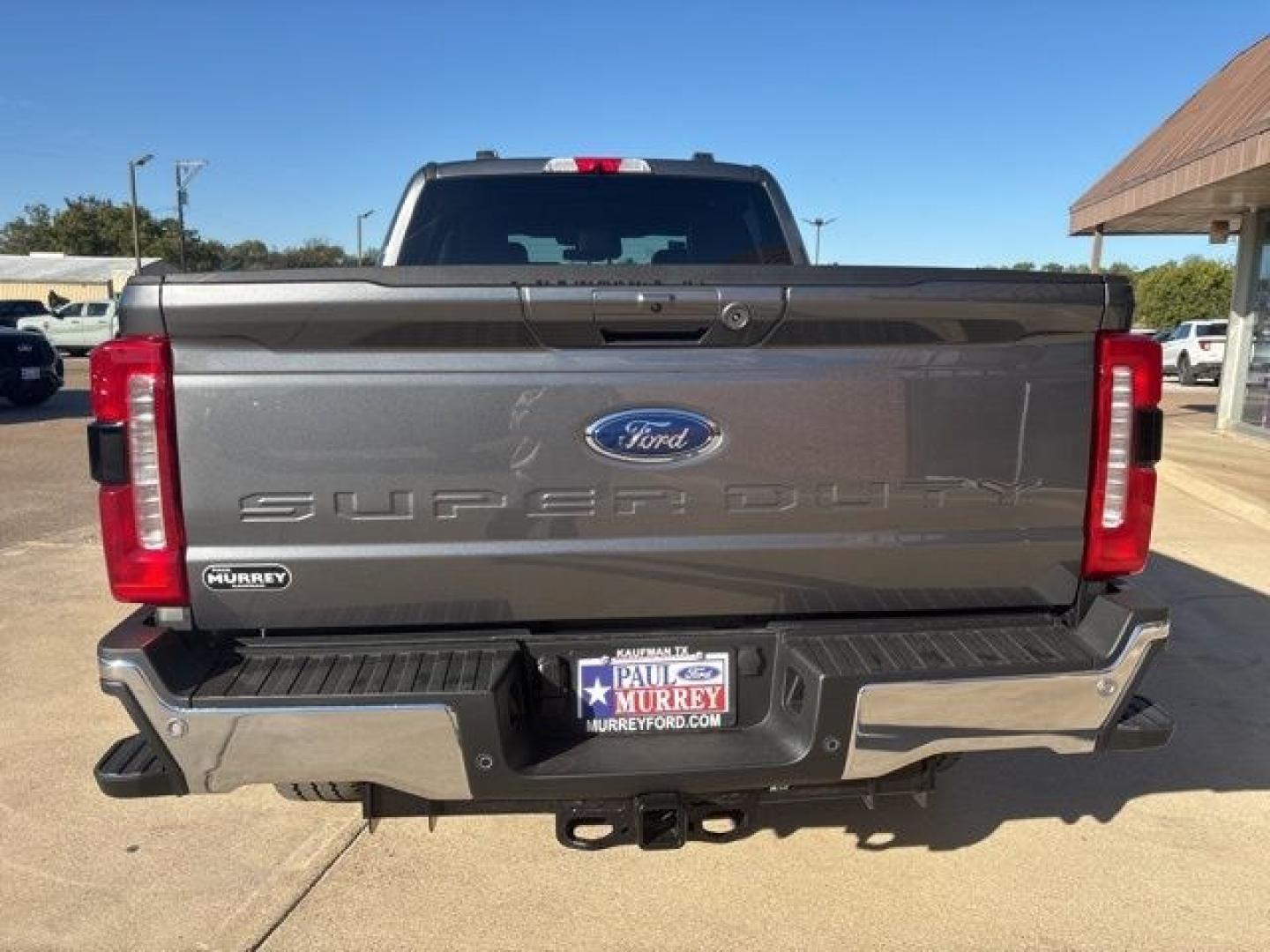 2026 Gray Metallic /Black Onyx Ford F-250SD Lariat (1FT8W2BT2TE) with an Power Stroke 6.7L V8 DI 32V OHV Turbodiesel engine, Automatic transmission, located at 1105 E Mulberry, Kaufman, TX, 75142, (972) 962-2151, 32.589550, -96.300926 - $5,263 off MSRP!<br><br>4WD.<br>Carbonized Gray Metallic 2026 Ford F-250SD 4D Crew Cab Lariat 4WD 10-Speed Automatic Power Stroke 6.7L V8 DI 32V OHV Turbodiesel Price includes: $1000 - Retail Customer Cash. Exp. 09/30/2026- Photo#4