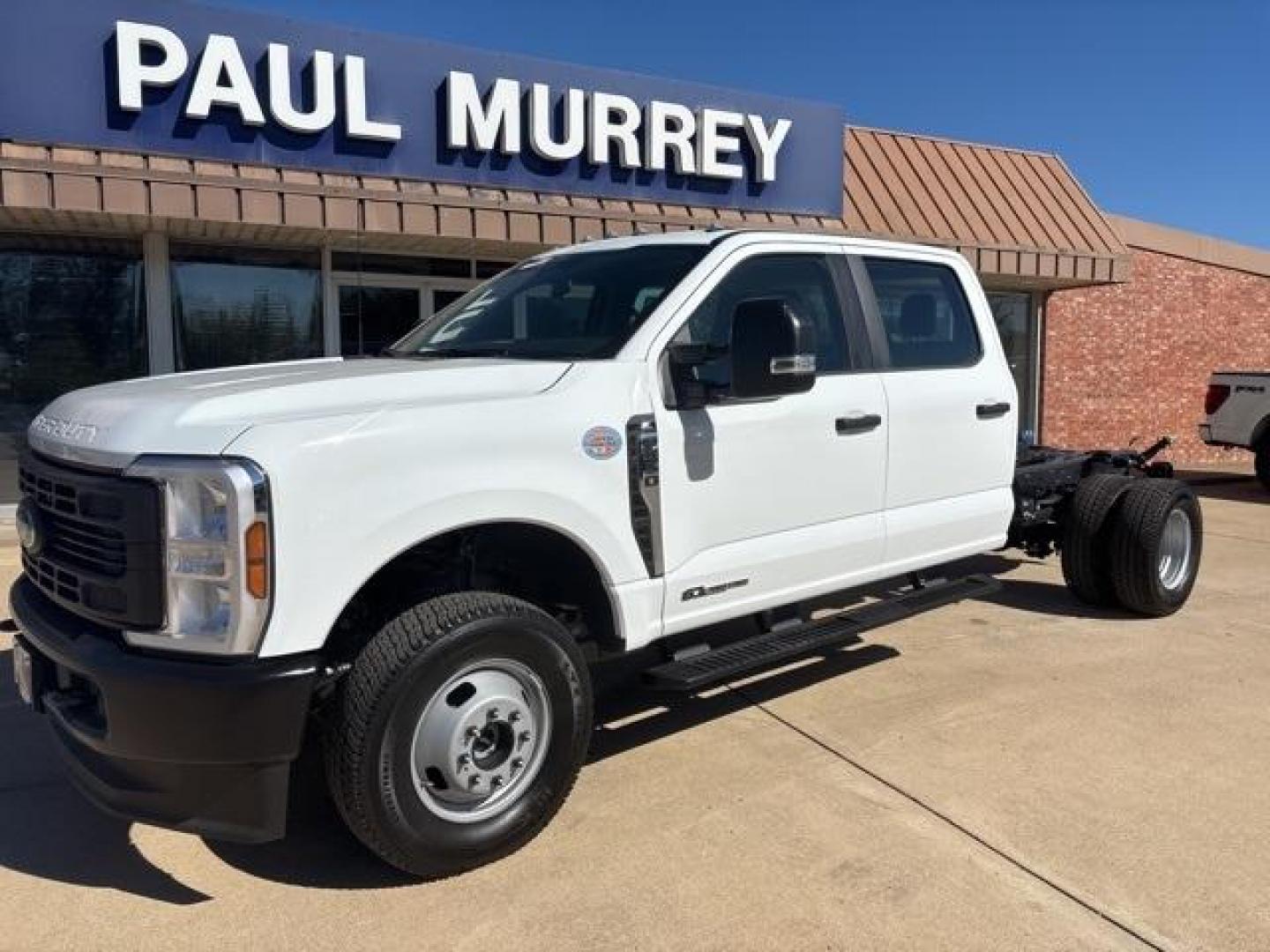 2026 Oxford White /Medium Dark Slate Ford F-350SD XL (1FD8W3HT8TE) with an Power Stroke 6.7L V8 DI 32V OHV Turbodiesel engine, Automatic transmission, located at 1105 E Mulberry, Kaufman, TX, 75142, (972) 962-2151, 32.589550, -96.300926 - Photo#2