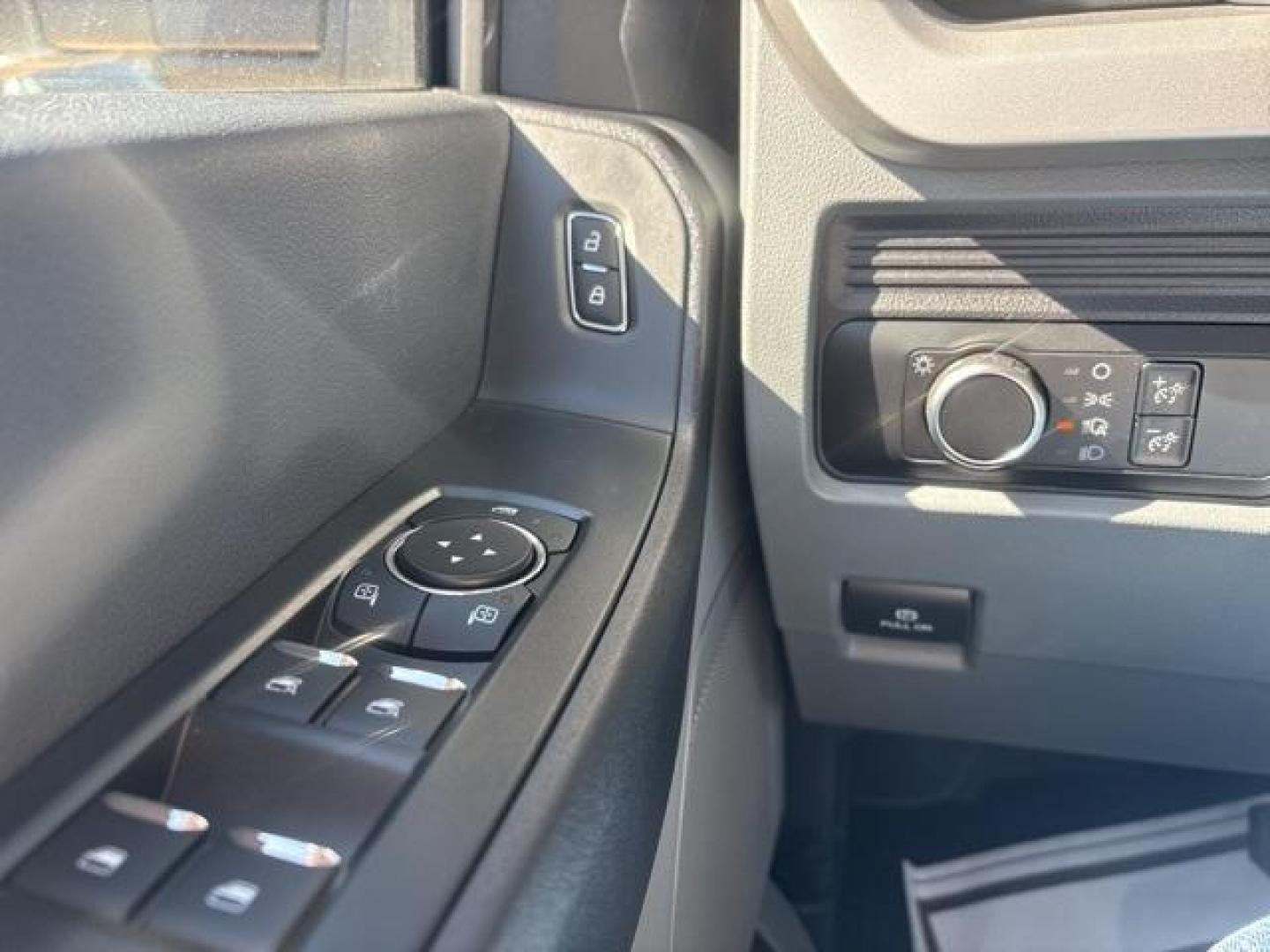 2026 Oxford White /Medium Dark Slate Ford F-350SD XL (1FD8W3HT8TE) with an Power Stroke 6.7L V8 DI 32V OHV Turbodiesel engine, Automatic transmission, located at 1105 E Mulberry, Kaufman, TX, 75142, (972) 962-2151, 32.589550, -96.300926 - Photo#20