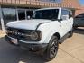 2025 Oxford White /Black Ford Bronco Outer Banks (1FMEE8BP1SL) with an 2.7L EcoBoost V6 engine, Automatic transmission, located at 1105 E Mulberry, Kaufman, TX, 75142, (972) 962-2151, 32.589550, -96.300926 - $5,532 off MSRP!<br><br><br>Oxford White 2025 Ford Bronco 4D Sport Utility Outer Banks 4WD 10-Speed Automatic 2.7L EcoBoost V6 19/21 City/Highway MPG Price includes: $3000 - Retail Customer Cash. Exp. 03/31/2026 - Photo#1