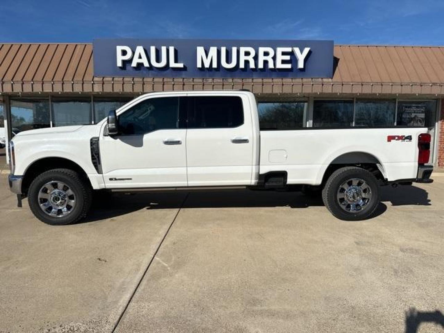 2026 Ford F-350 Super Duty Lariat's photo