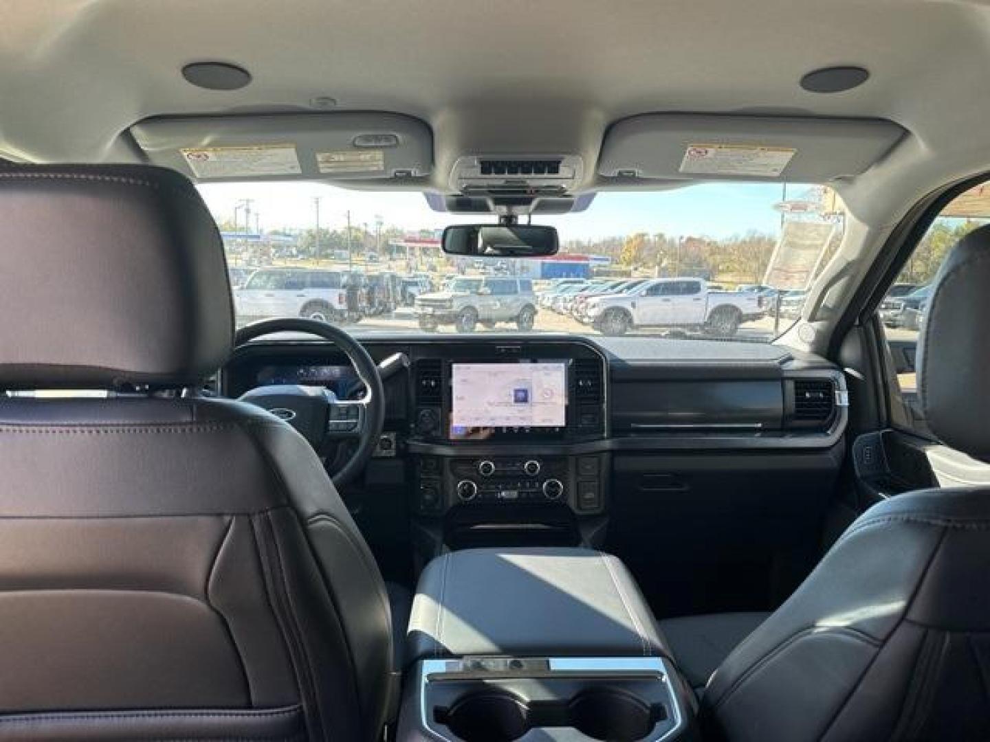 2026 Star White Metallic Tri-Coat /Black Onyx Ford F-350SD Lariat (1FT8W3BTXTE) with an Power Stroke 6.7L V8 DI 32V OHV Turbodiesel engine, Automatic transmission, located at 1105 E Mulberry, Kaufman, TX, 75142, (972) 962-2151, 32.589550, -96.300926 - $4,014 off MSRP!<br><br>4WD.<br>Star White Metallic Tri-Coat 2026 Ford F-350SD 4D Crew Cab Lariat 4WD 10-Speed Automatic Power Stroke 6.7L V8 DI 32V OHV Turbodiesel - Photo#13