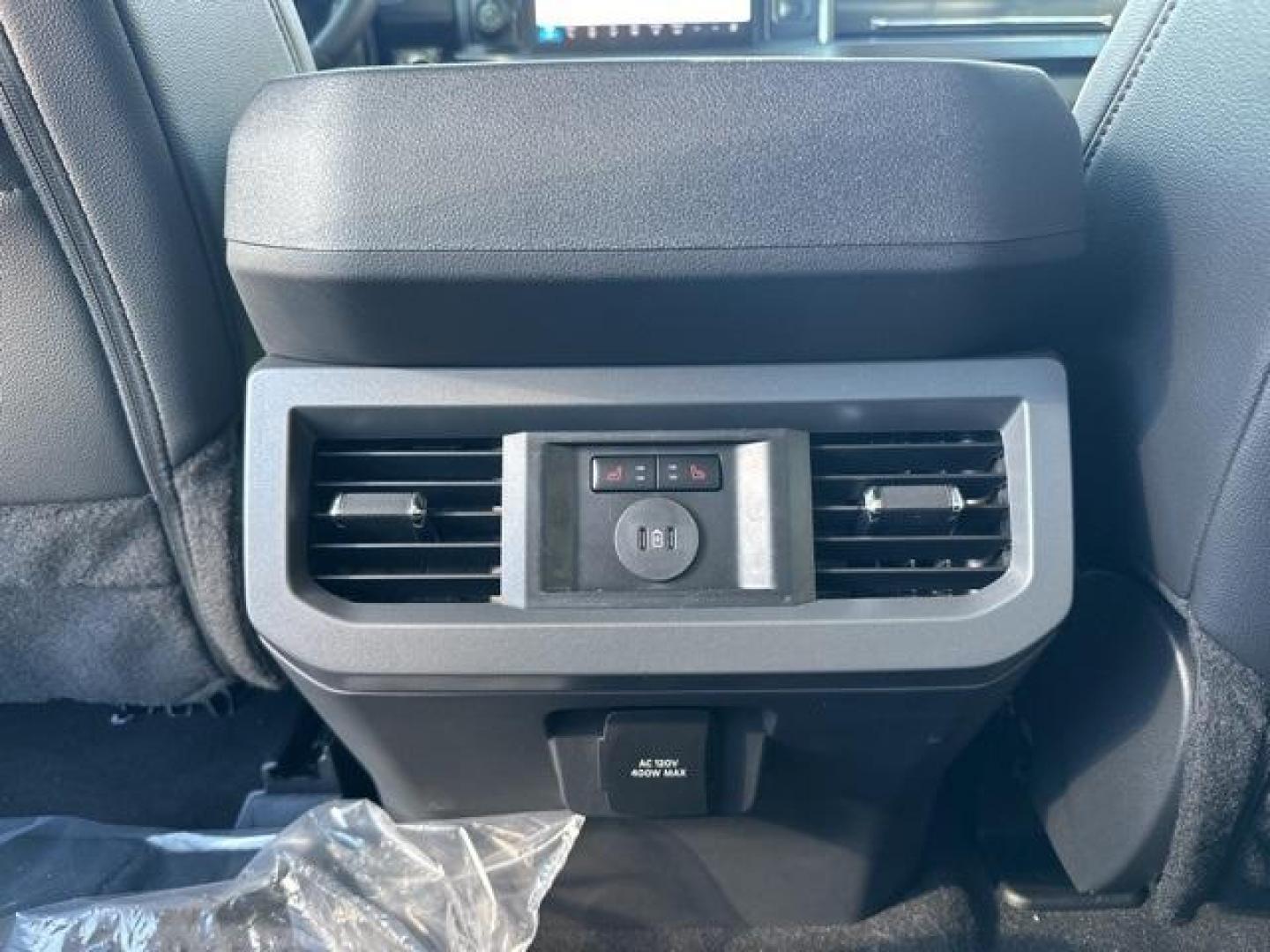 2026 Star White Metallic Tri-Coat /Black Onyx Ford F-350SD Lariat (1FT8W3BTXTE) with an Power Stroke 6.7L V8 DI 32V OHV Turbodiesel engine, Automatic transmission, located at 1105 E Mulberry, Kaufman, TX, 75142, (972) 962-2151, 32.589550, -96.300926 - $4,014 off MSRP!<br><br>4WD.<br>Star White Metallic Tri-Coat 2026 Ford F-350SD 4D Crew Cab Lariat 4WD 10-Speed Automatic Power Stroke 6.7L V8 DI 32V OHV Turbodiesel - Photo#14