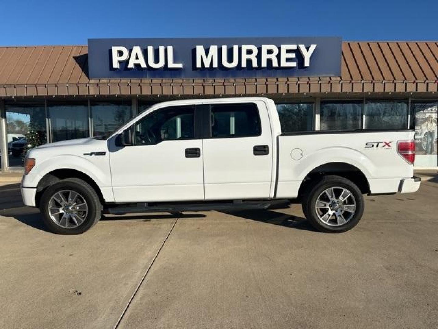 2014 Oxford White /Black Ford F-150 STX (1FTFW1EFXEK) with an 5.0L V8 FFV engine, Automatic transmission, located at 1105 E Mulberry, Kaufman, TX, 75142, (972) 962-2151, 32.589550, -96.300926 - Oxford White 2014 Ford F-150 4D SuperCrew STX 4WD 6-Speed Automatic Electronic 5.0L V8 FFV 4WD.<br><br><br>Awards:<br> * 2014 KBB.com Brand Image Awards<br>Please call Paul Murrey Ford Inc. In Kaufman Texas A Family Dealership Since 1952 Serving the Dallas Fort Worth and East Texas areas for over 7 - Photo#0