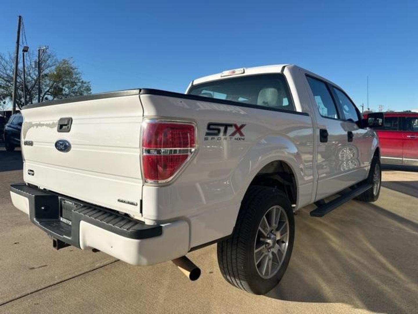 2014 Oxford White /Black Ford F-150 STX (1FTFW1EFXEK) with an 5.0L V8 FFV engine, Automatic transmission, located at 1105 E Mulberry, Kaufman, TX, 75142, (972) 962-2151, 32.589550, -96.300926 - Oxford White 2014 Ford F-150 4D SuperCrew STX 4WD 6-Speed Automatic Electronic 5.0L V8 FFV 4WD.<br><br><br>Awards:<br> * 2014 KBB.com Brand Image Awards<br>Please call Paul Murrey Ford Inc. In Kaufman Texas A Family Dealership Since 1952 Serving the Dallas Fort Worth and East Texas areas for over 7 - Photo#3