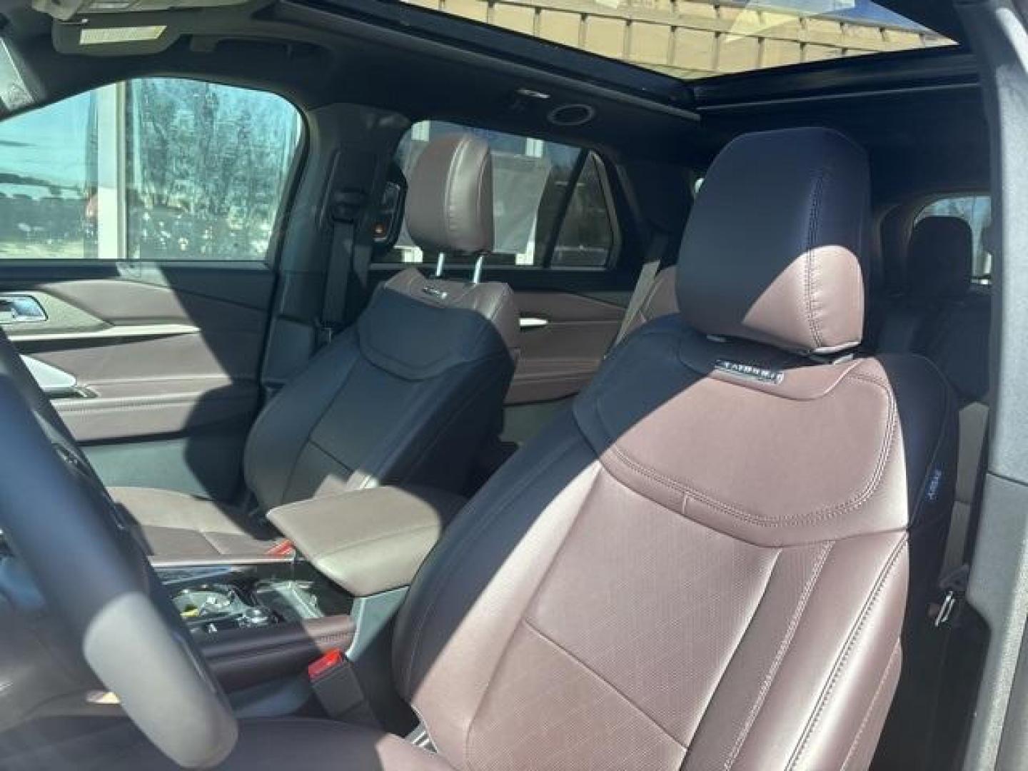2026 Carbonized Gray Metallic /Mojave Dusk Interior Ford Explorer Platinum (1FMUK7HH6TG) with an 2.3L EcoBoost I-4 engine, Automatic transmission, located at 1105 E Mulberry, Kaufman, TX, 75142, (972) 962-2151, 32.589550, -96.300926 - Carbonized Gray Metallic 2026 Ford Explorer 4D Sport Utility Platinum RWD 10-Speed Automatic 2.3L EcoBoost I-4 20/29 City/Highway MPG<br><br>20/29 City/Highway MPG - Photo#10