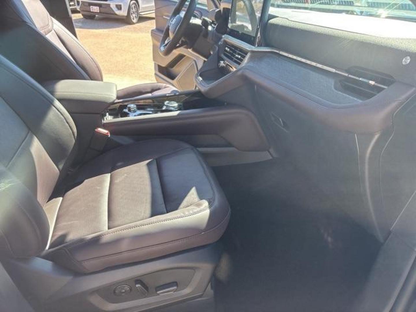 2026 Carbonized Gray Metallic /Mojave Dusk Interior Ford Explorer Platinum (1FMUK7HH6TG) with an 2.3L EcoBoost I-4 engine, Automatic transmission, located at 1105 E Mulberry, Kaufman, TX, 75142, (972) 962-2151, 32.589550, -96.300926 - Carbonized Gray Metallic 2026 Ford Explorer 4D Sport Utility Platinum RWD 10-Speed Automatic 2.3L EcoBoost I-4 20/29 City/Highway MPG<br><br>20/29 City/Highway MPG - Photo#18