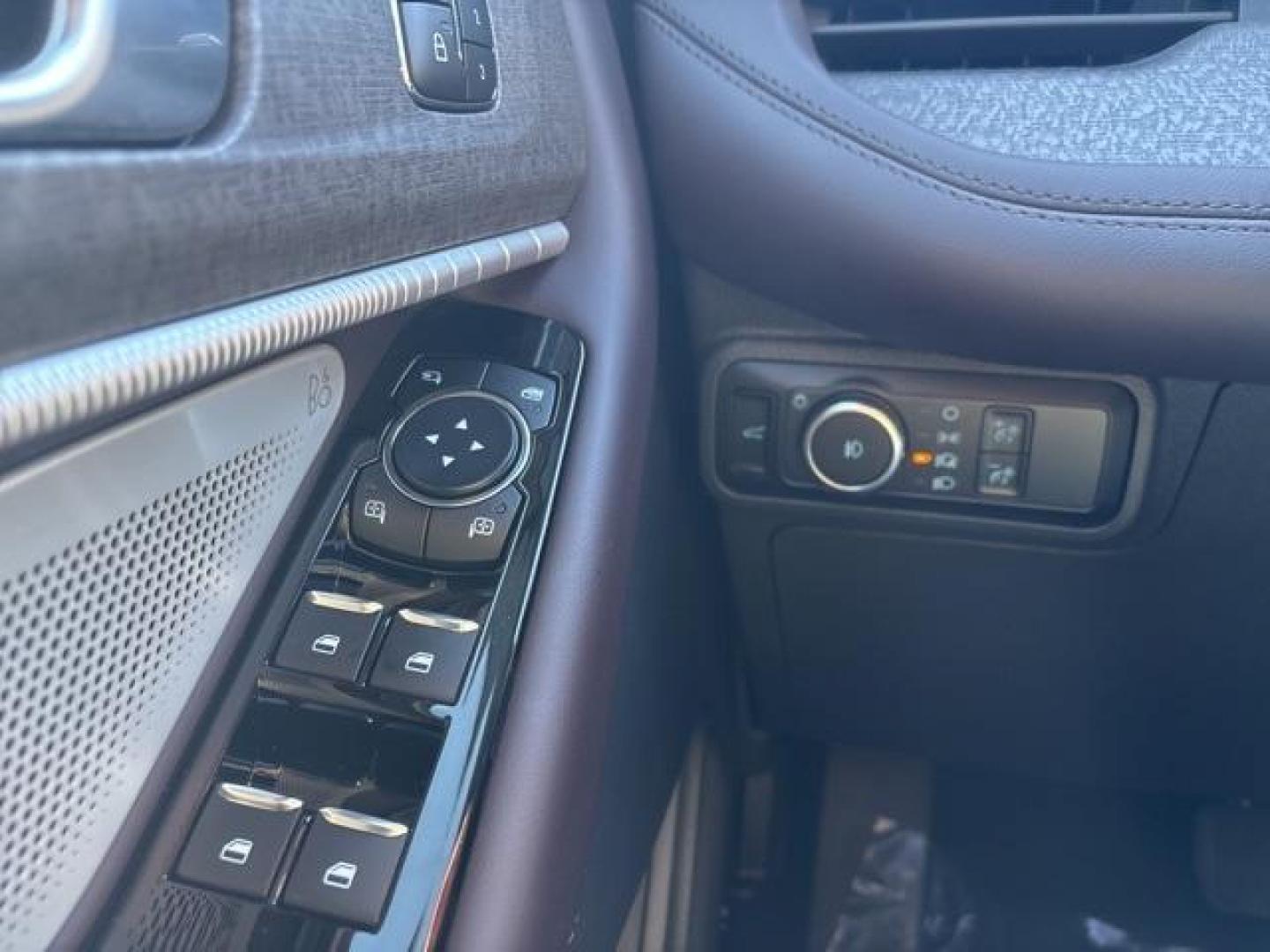 2026 Carbonized Gray Metallic /Mojave Dusk Interior Ford Explorer Platinum (1FMUK7HH6TG) with an 2.3L EcoBoost I-4 engine, Automatic transmission, located at 1105 E Mulberry, Kaufman, TX, 75142, (972) 962-2151, 32.589550, -96.300926 - Carbonized Gray Metallic 2026 Ford Explorer 4D Sport Utility Platinum RWD 10-Speed Automatic 2.3L EcoBoost I-4 20/29 City/Highway MPG<br><br>20/29 City/Highway MPG - Photo#23