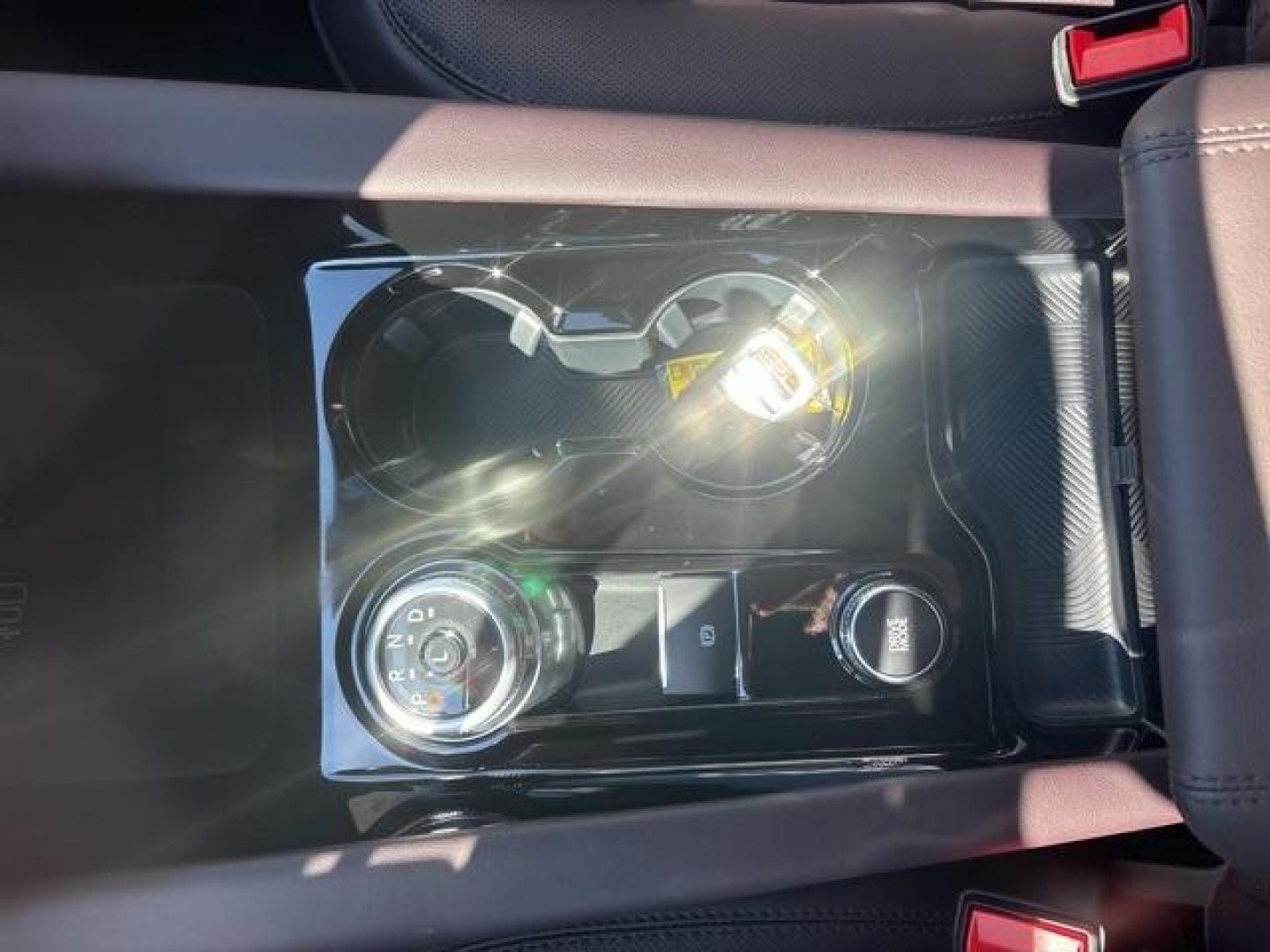 2026 Carbonized Gray Metallic /Mojave Dusk Interior Ford Explorer Platinum (1FMUK7HH6TG) with an 2.3L EcoBoost I-4 engine, Automatic transmission, located at 1105 E Mulberry, Kaufman, TX, 75142, (972) 962-2151, 32.589550, -96.300926 - Carbonized Gray Metallic 2026 Ford Explorer 4D Sport Utility Platinum RWD 10-Speed Automatic 2.3L EcoBoost I-4 20/29 City/Highway MPG<br><br>20/29 City/Highway MPG - Photo#25