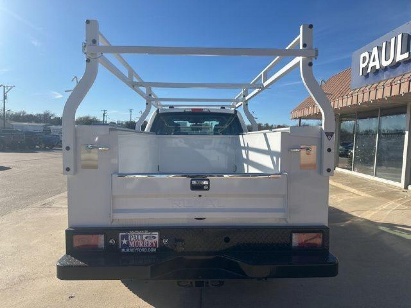 2025 Oxford White /Medium Dark Slate Ford F-250SD XLT (1FD7X2BA9SE) with an 6.8L V8 engine, Automatic transmission, located at 1105 E Mulberry, Kaufman, TX, 75142, (972) 962-2151, 32.589550, -96.300926 - Photo#2