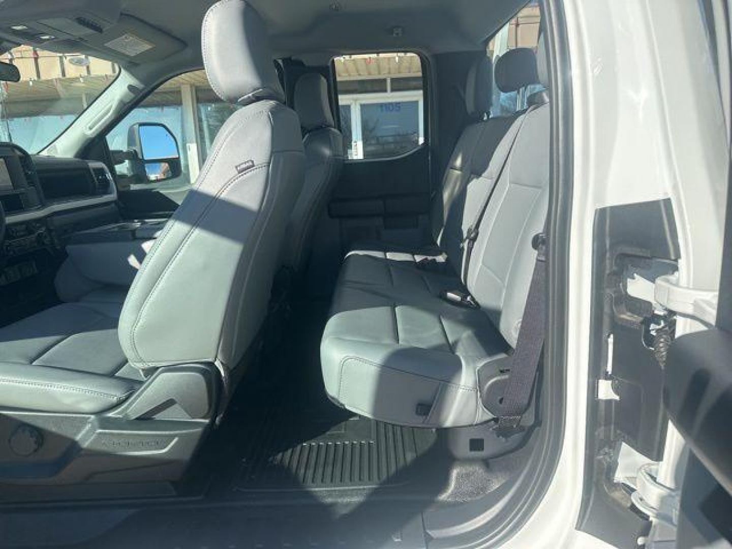 2025 Oxford White /Medium Dark Slate Ford F-250SD XLT (1FD7X2BA9SE) with an 6.8L V8 engine, Automatic transmission, located at 1105 E Mulberry, Kaufman, TX, 75142, (972) 962-2151, 32.589550, -96.300926 - Photo#8