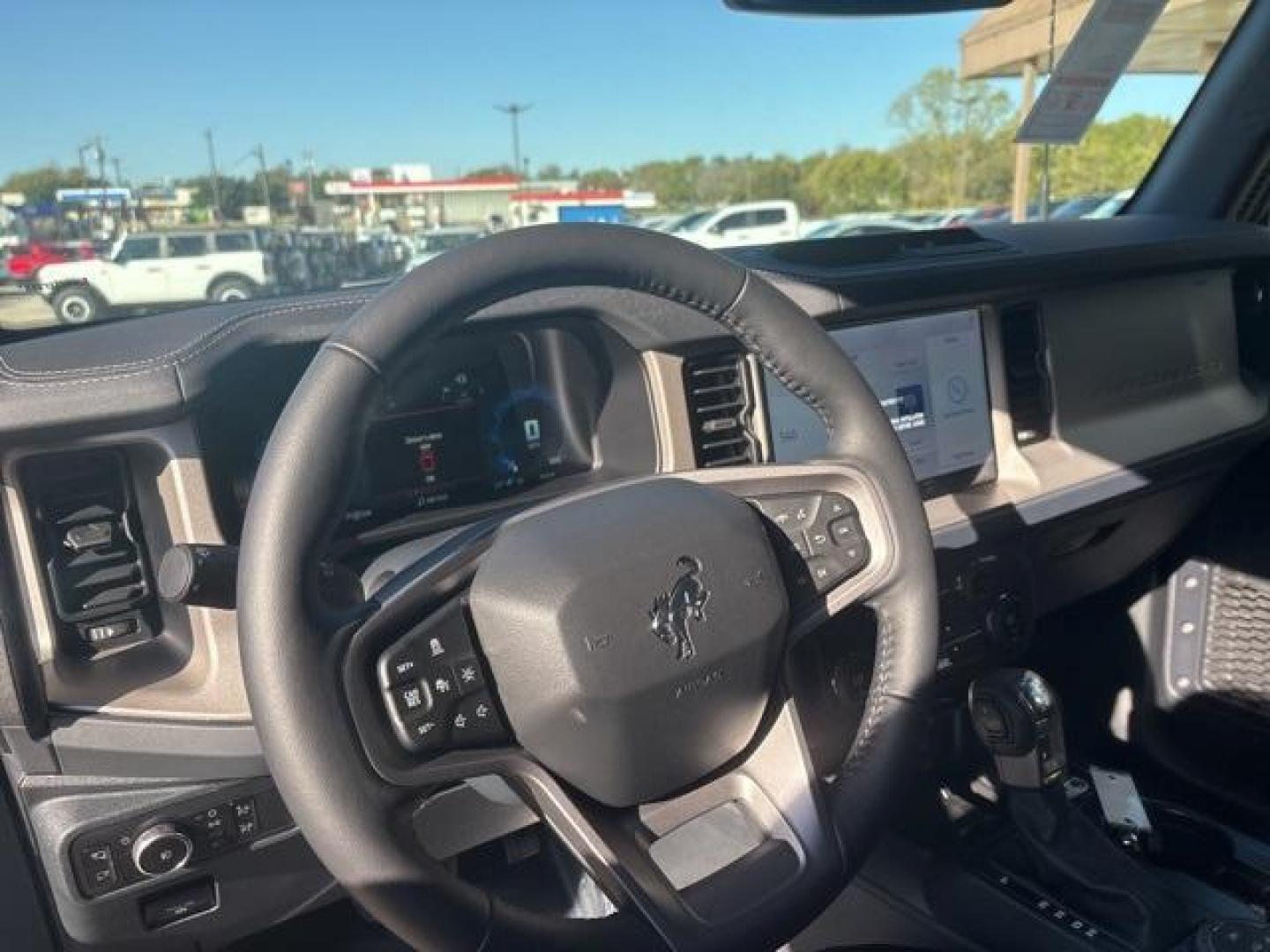 2025 Marsh Gray /Black Onyx Interior Ford Bronco Outer Banks (1FMEE8BPXSL) with an 2.7L EcoBoost V6 engine, Automatic transmission, located at 1105 E Mulberry, Kaufman, TX, 75142, (972) 962-2151, 32.589550, -96.300926 - $4,880 off MSRP!<br><br><br>Marsh Gray 2025 Ford Bronco 4D Sport Utility Outer Banks 4WD 10-Speed Automatic 2.7L EcoBoost V6 19/21 City/Highway MPG Price includes: $1000 - Final Days Mega Bonus Cash. Exp. 01/02/2026 $2000 - Retail Bonus Cash. Exp. 01/05/2026 - Photo#12