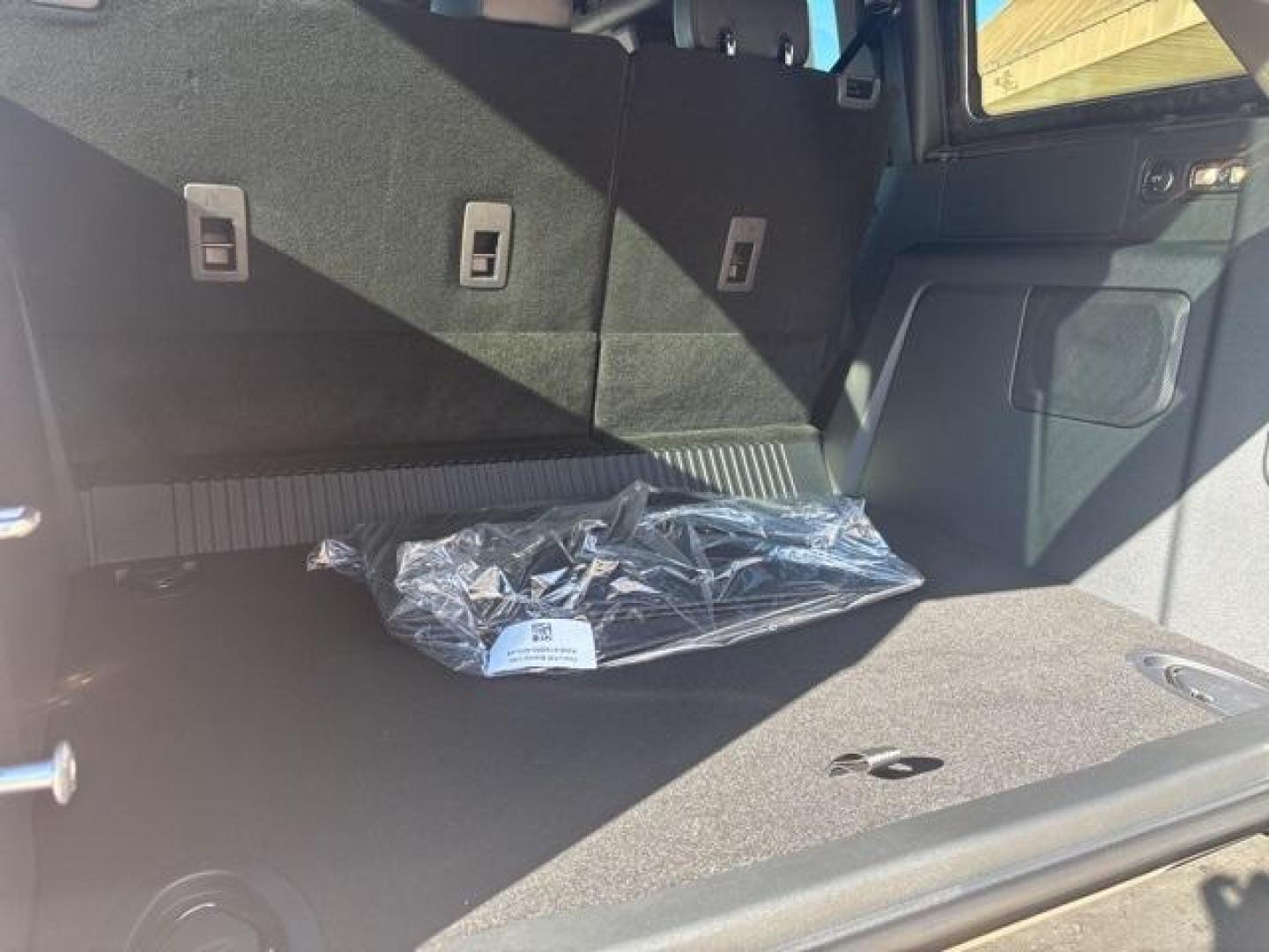 2025 Marsh Gray /Black Onyx Interior Ford Bronco Outer Banks (1FMEE8BPXSL) with an 2.7L EcoBoost V6 engine, Automatic transmission, located at 1105 E Mulberry, Kaufman, TX, 75142, (972) 962-2151, 32.589550, -96.300926 - $4,880 off MSRP!<br><br><br>Marsh Gray 2025 Ford Bronco 4D Sport Utility Outer Banks 4WD 10-Speed Automatic 2.7L EcoBoost V6 19/21 City/Highway MPG Price includes: $1000 - Final Days Mega Bonus Cash. Exp. 01/02/2026 $2000 - Retail Bonus Cash. Exp. 01/05/2026 - Photo#16