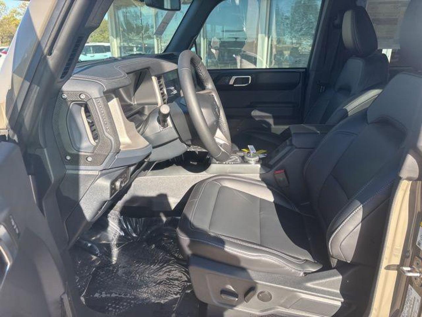 2025 Gray /Black Onyx Ford Bronco Outer Banks (1FMEE8BPXSL) with an 2.7L EcoBoost V6 engine, Automatic transmission, located at 1105 E Mulberry, Kaufman, TX, 75142, (972) 962-2151, 32.589550, -96.300926 - $5,080 off MSRP!<br><br><br>Marsh Gray 2025 Ford Bronco 4D Sport Utility Outer Banks 4WD 10-Speed Automatic 2.7L EcoBoost V6 19/21 City/Highway MPG Price includes: $2500 - Retail Customer Cash. Exp. 03/31/2026 - Photo#10